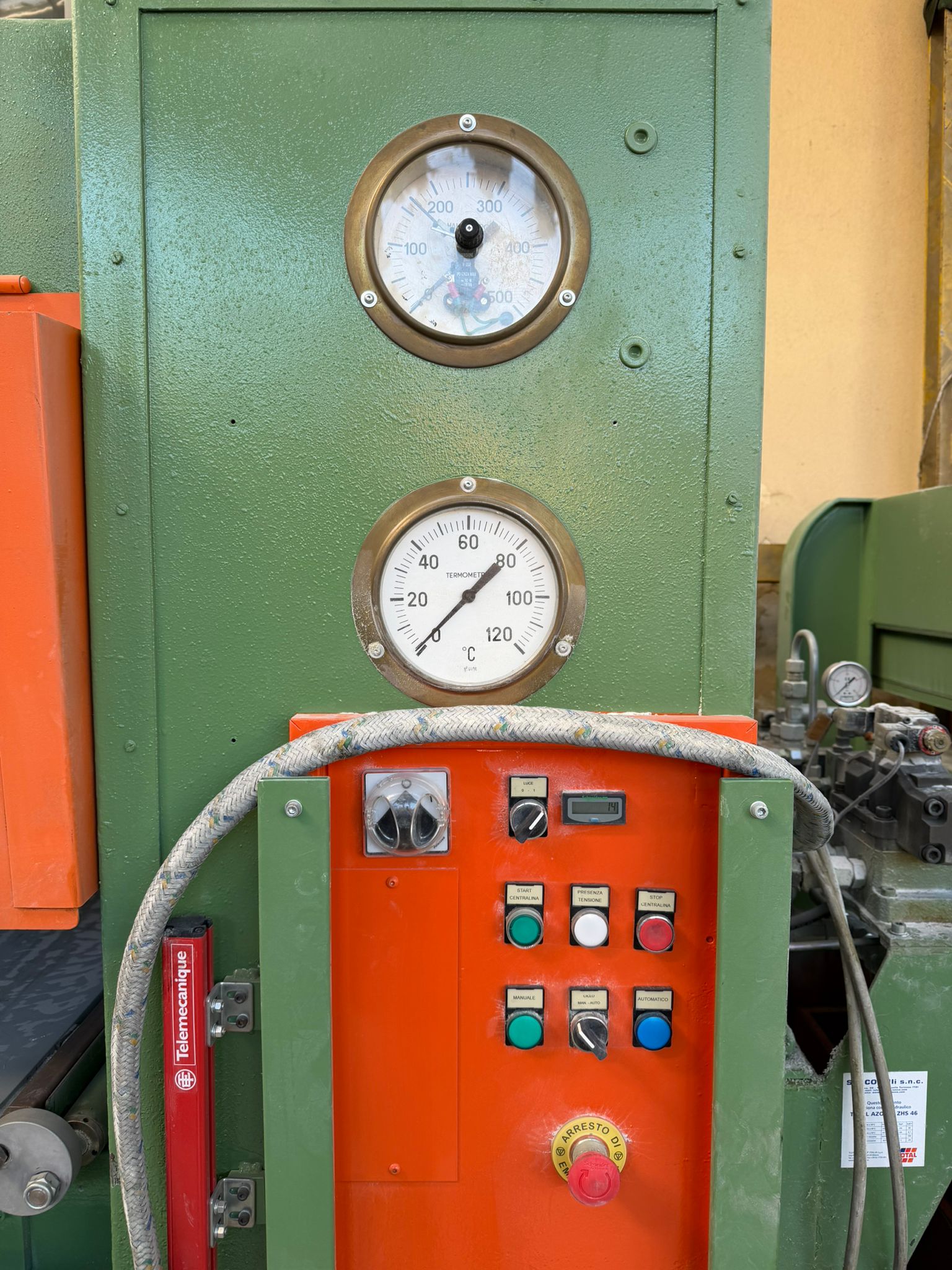 Fustellatrice a piano interno in vendita - foto 2