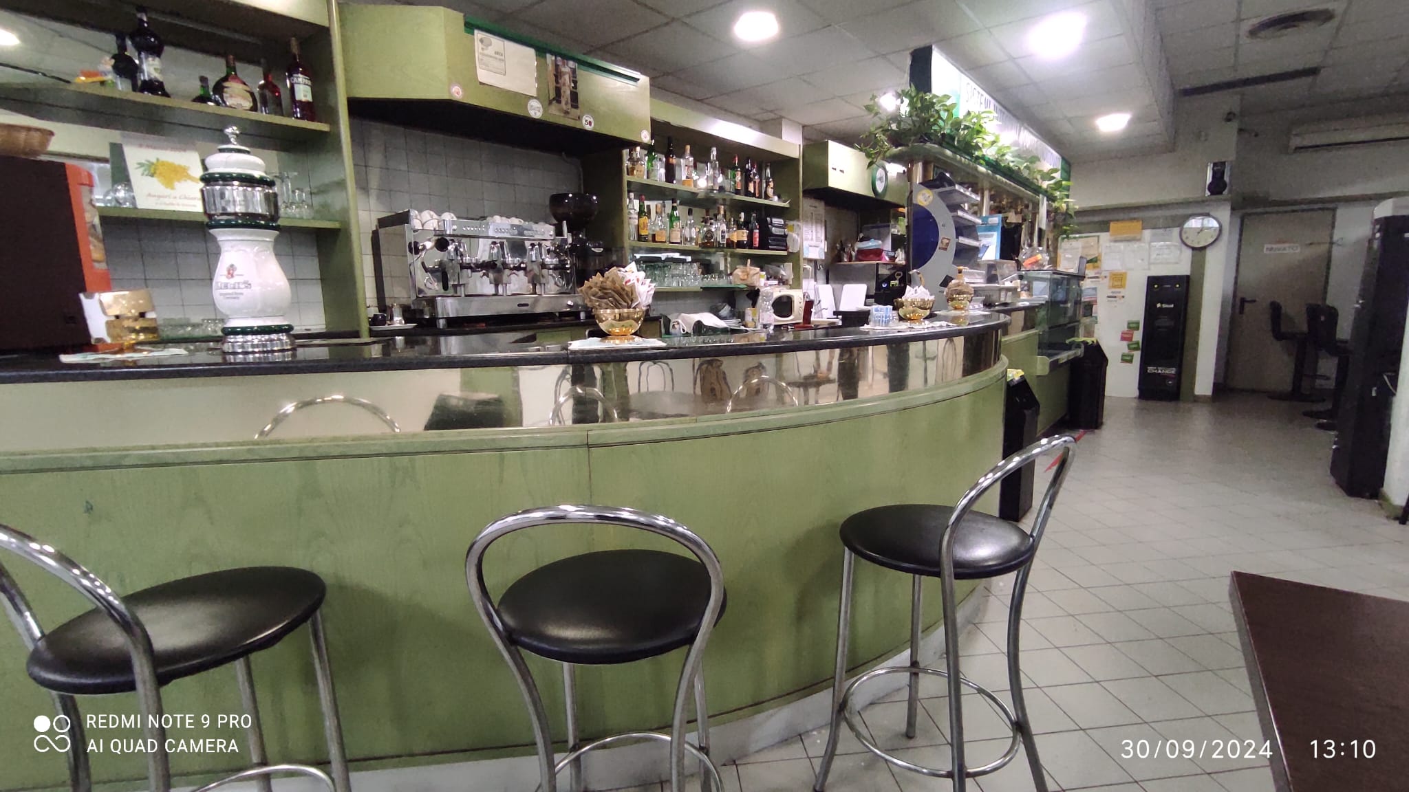 arredamento per il bar bancone e retrobanco in vendita - foto 4