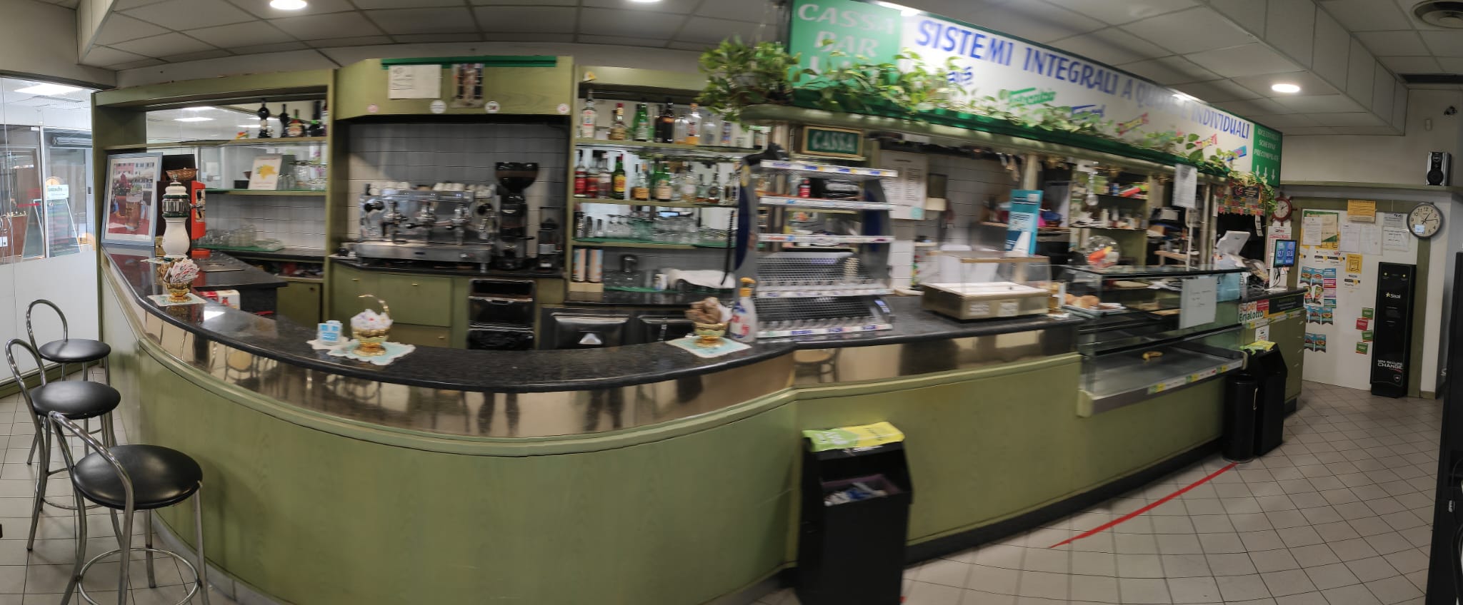 arredamento per il bar bancone e retrobanco in vendita - foto 2