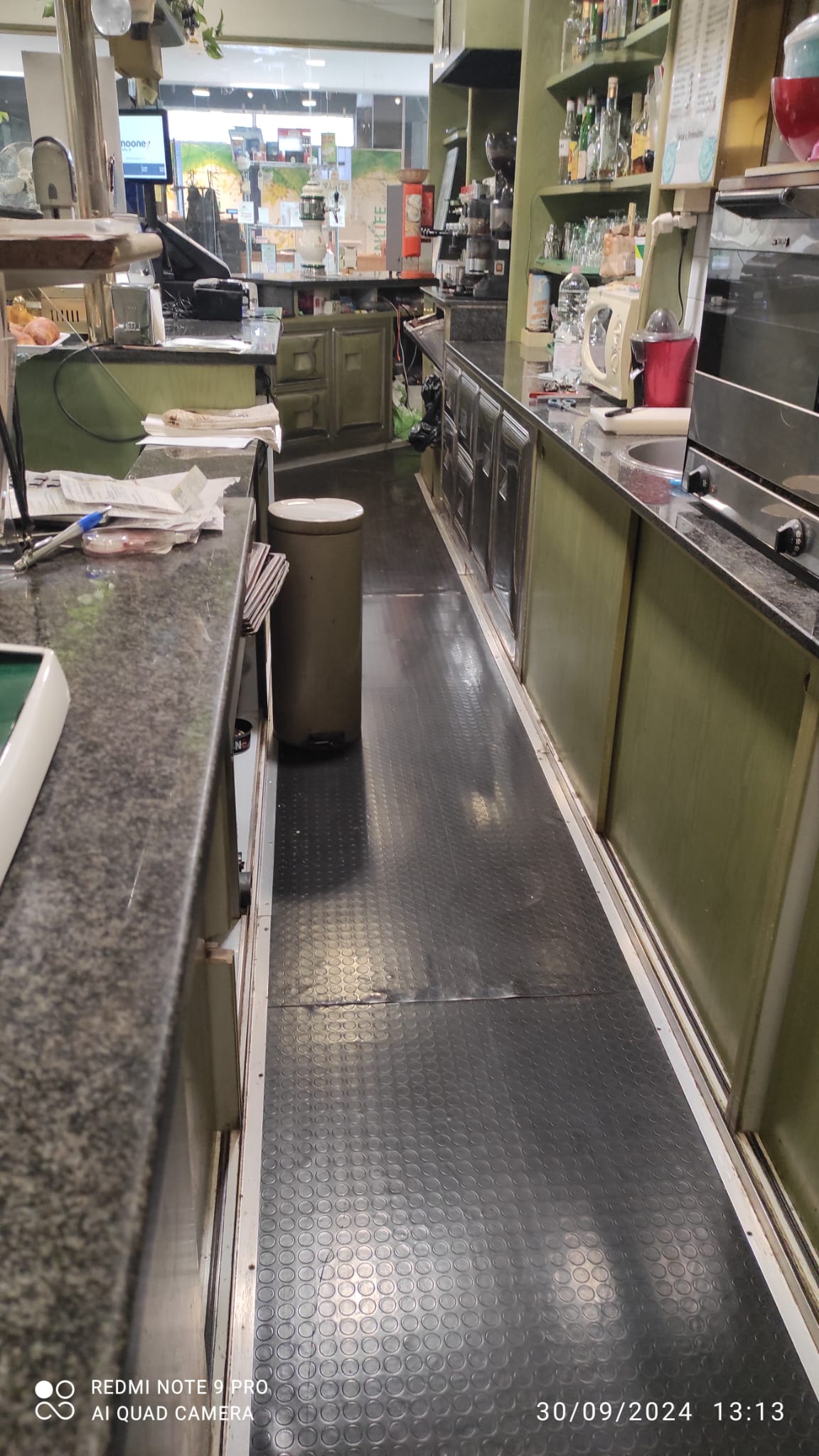arredamento per il bar bancone e retrobanco in vendita - foto 8