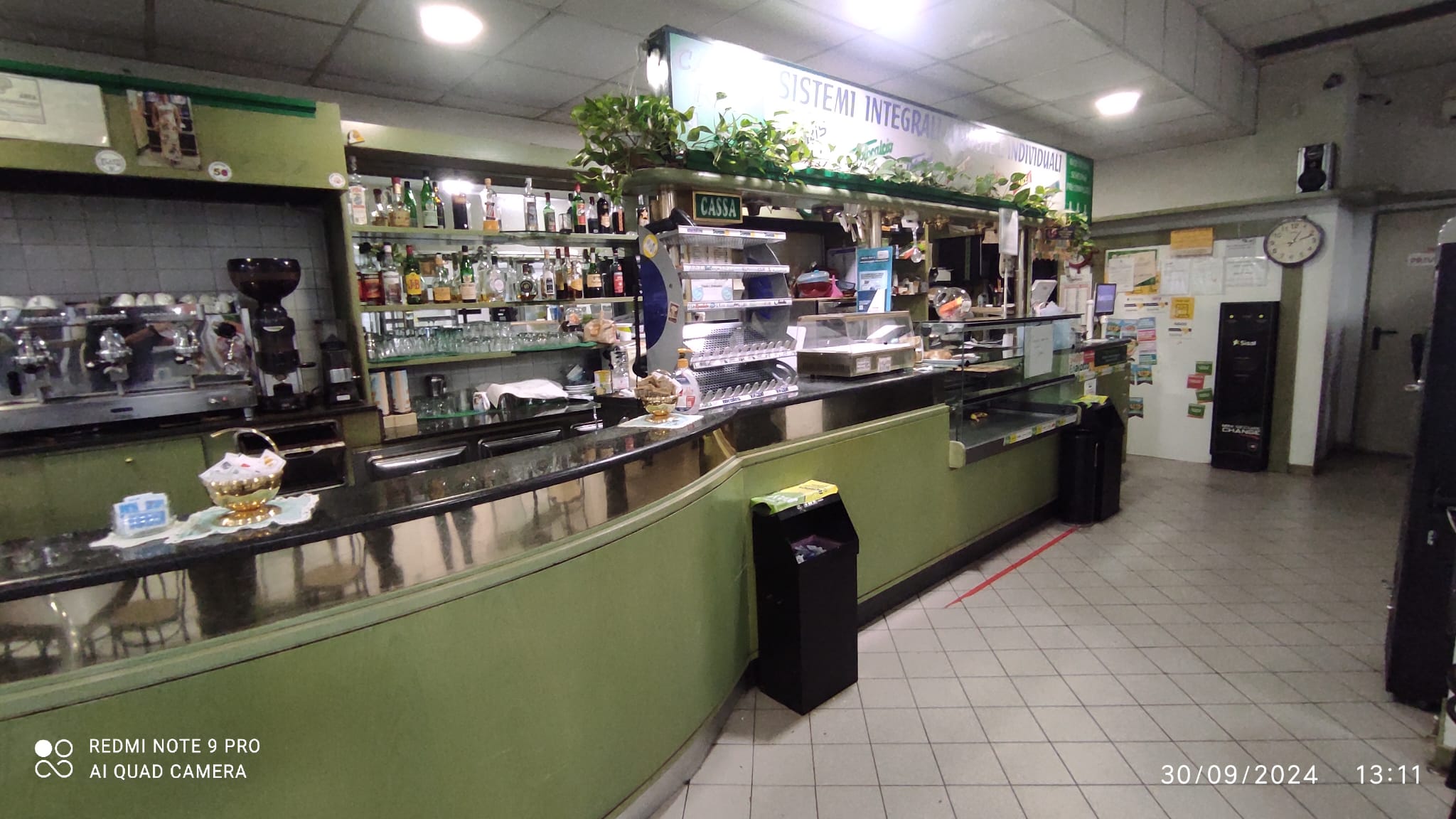 arredamento per il bar bancone e retrobanco in vendita - foto 5