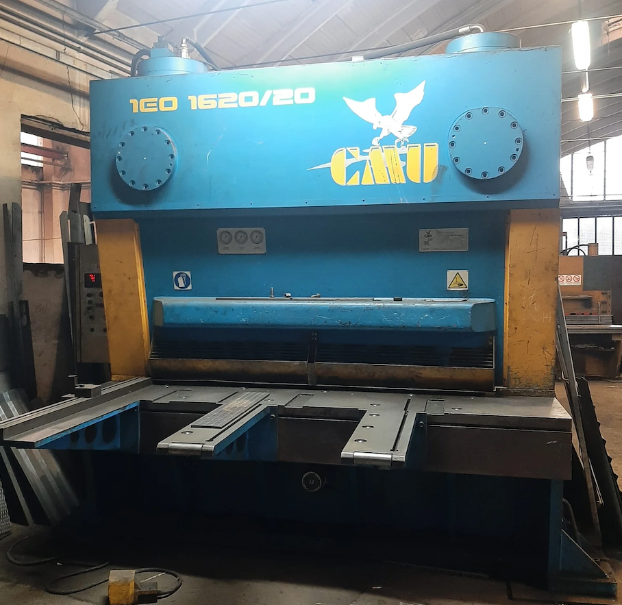 Cesoia a ghigliottina meccanica CMU 1600x20 mm usata in vendita - foto 1