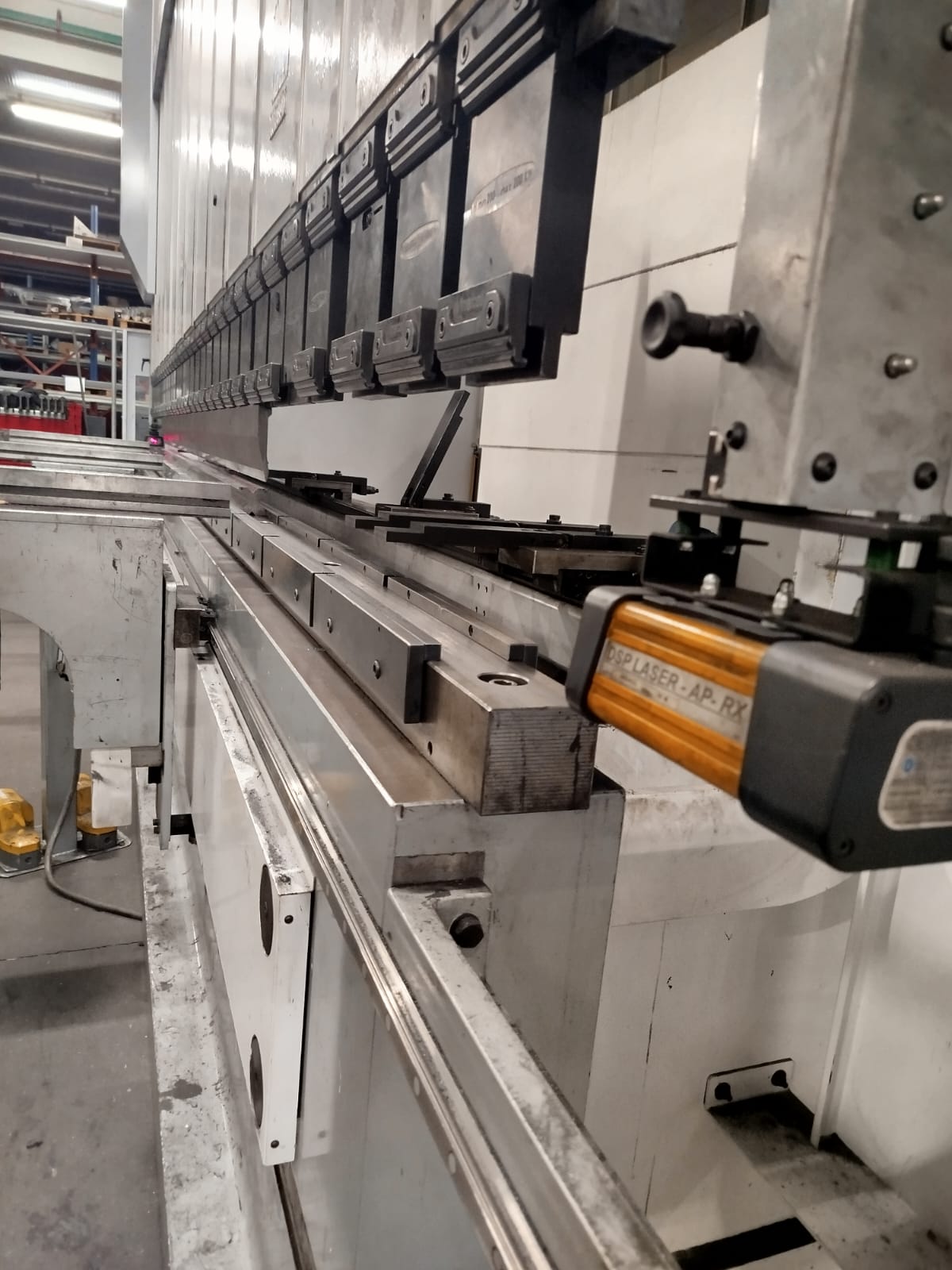 Pressa Piegatrice Vimercati 6000x250 ton in vendita - foto 5