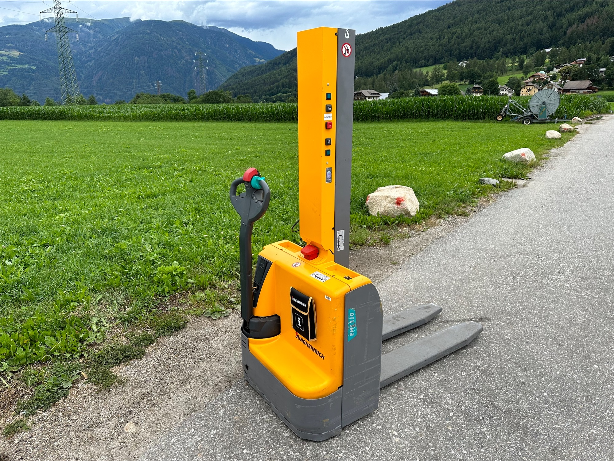 Carrelli elevatori in vendita