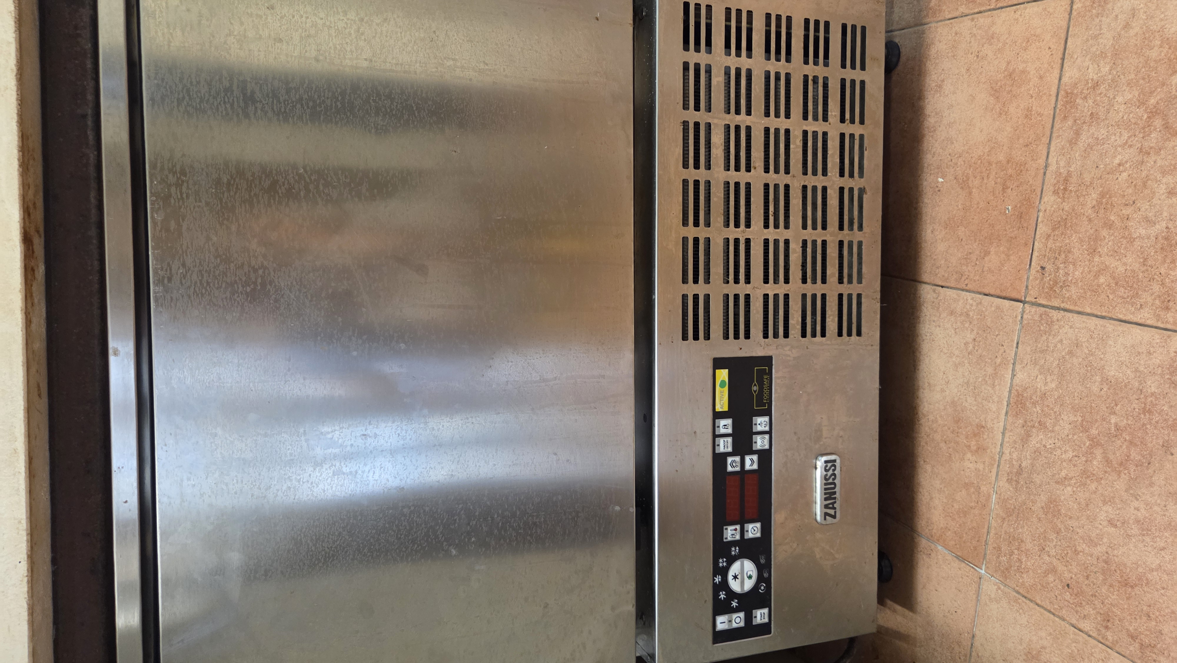 Abbattitore Zanussi in vendita - foto 1