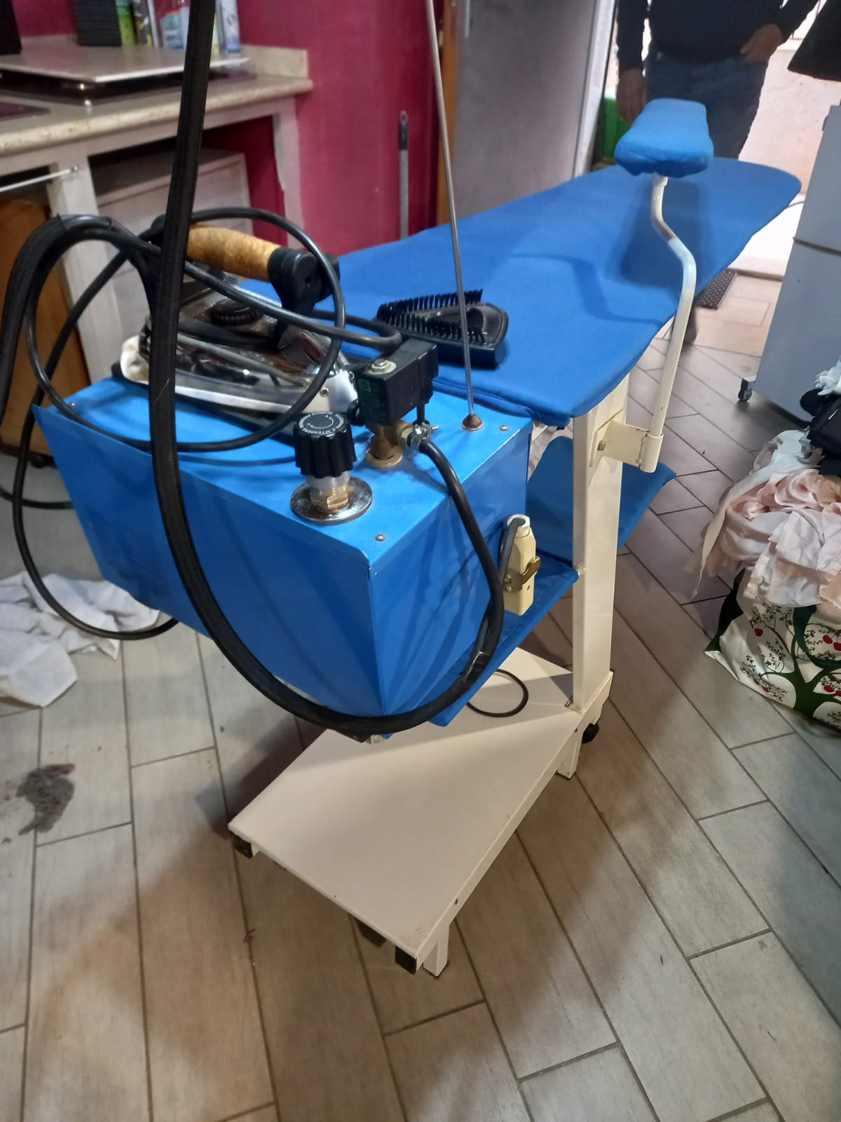Stirella professionale in vendita - foto 5