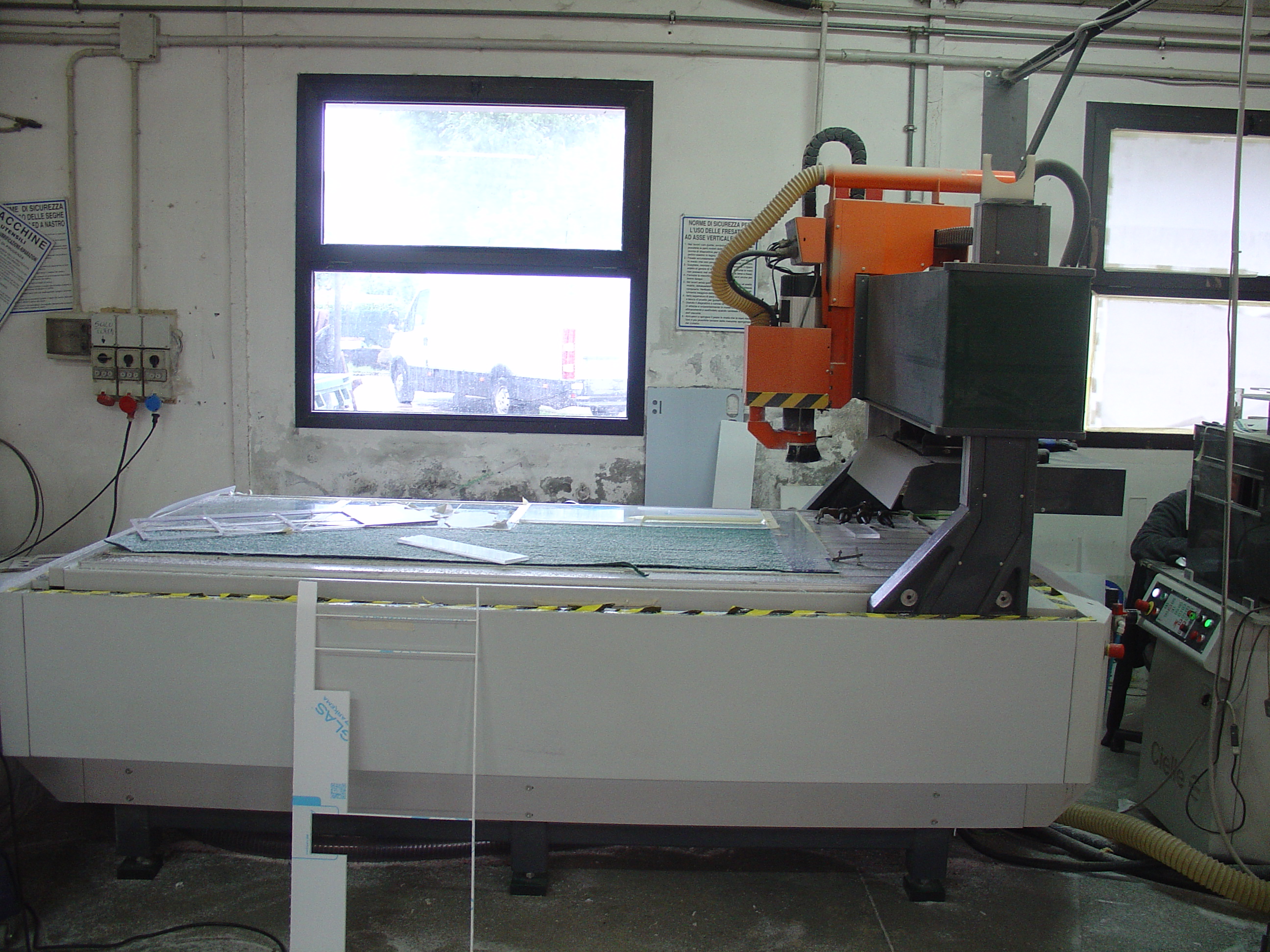Pantografo computerizzato CNC in vendita - foto 2