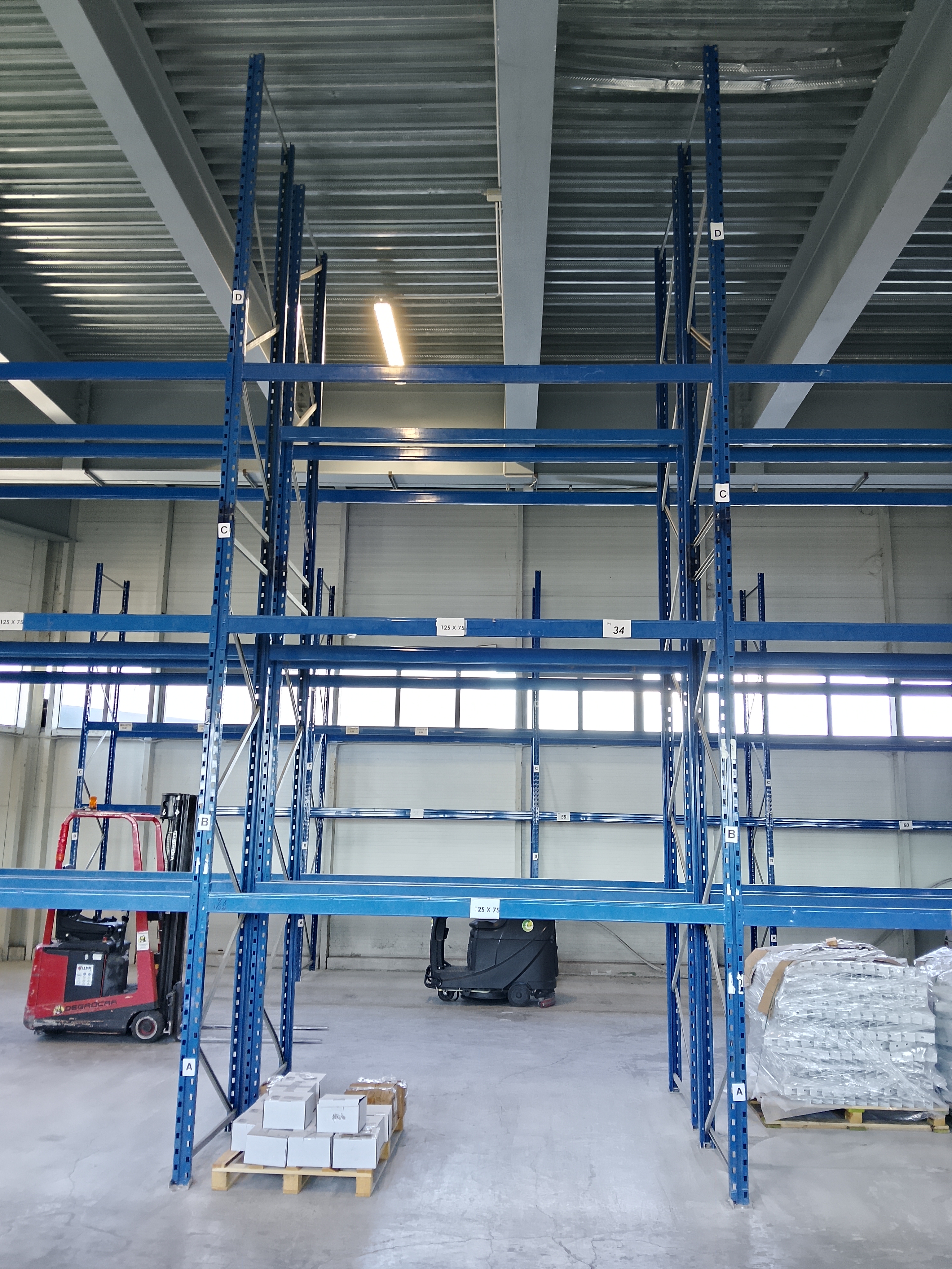 SPALLA PORTAPALLET FERRETTO GROUP BLU in vendita - foto 1
