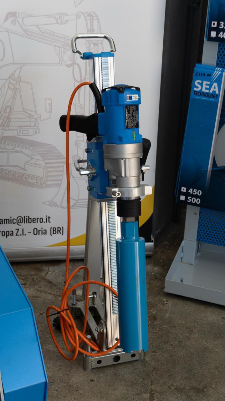 Carotatrice diamantata SeaDrill 200 con colonna in vendita - foto 2