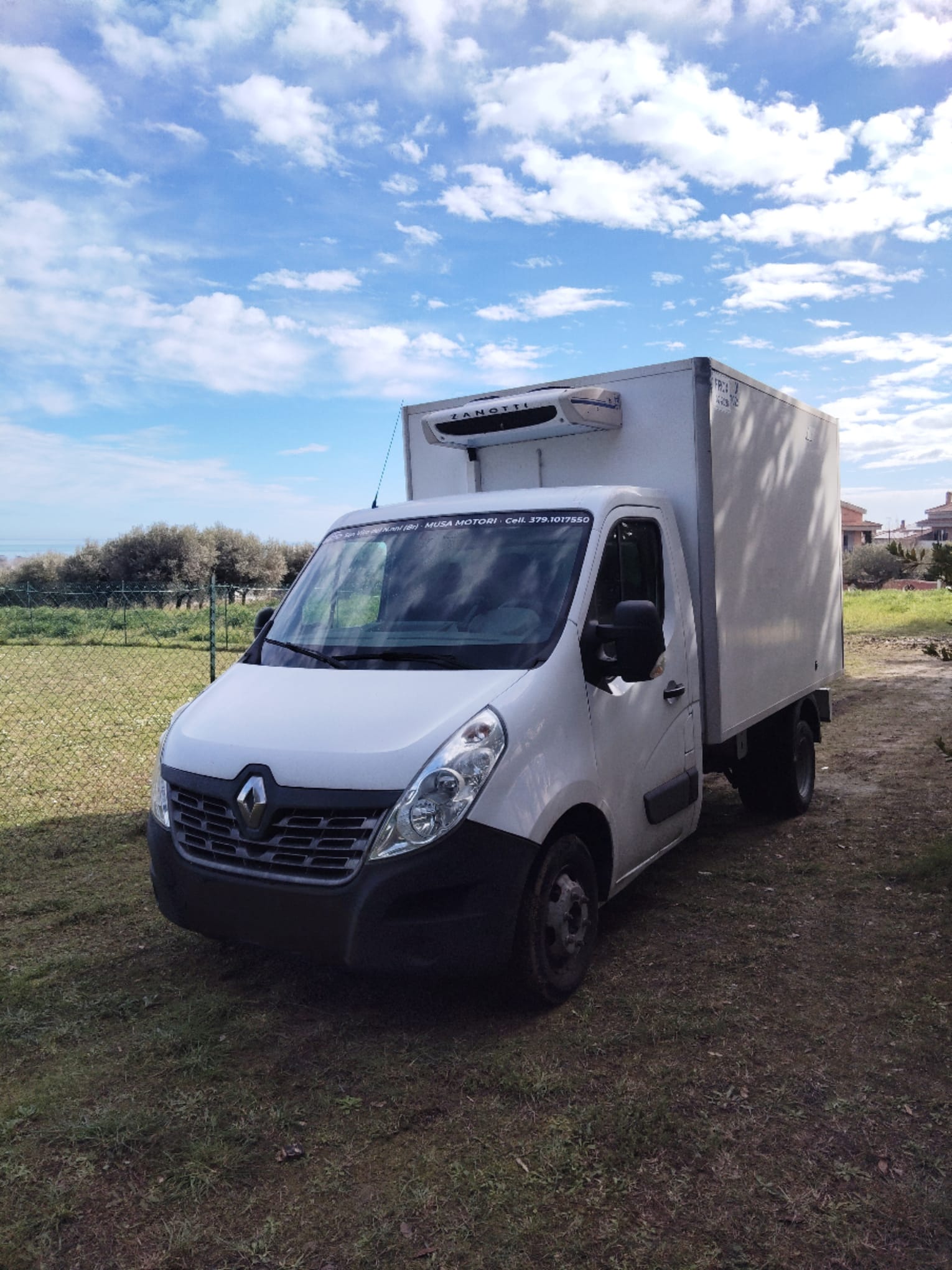 Furgone refrigerato isotermico  in vendita - foto 1