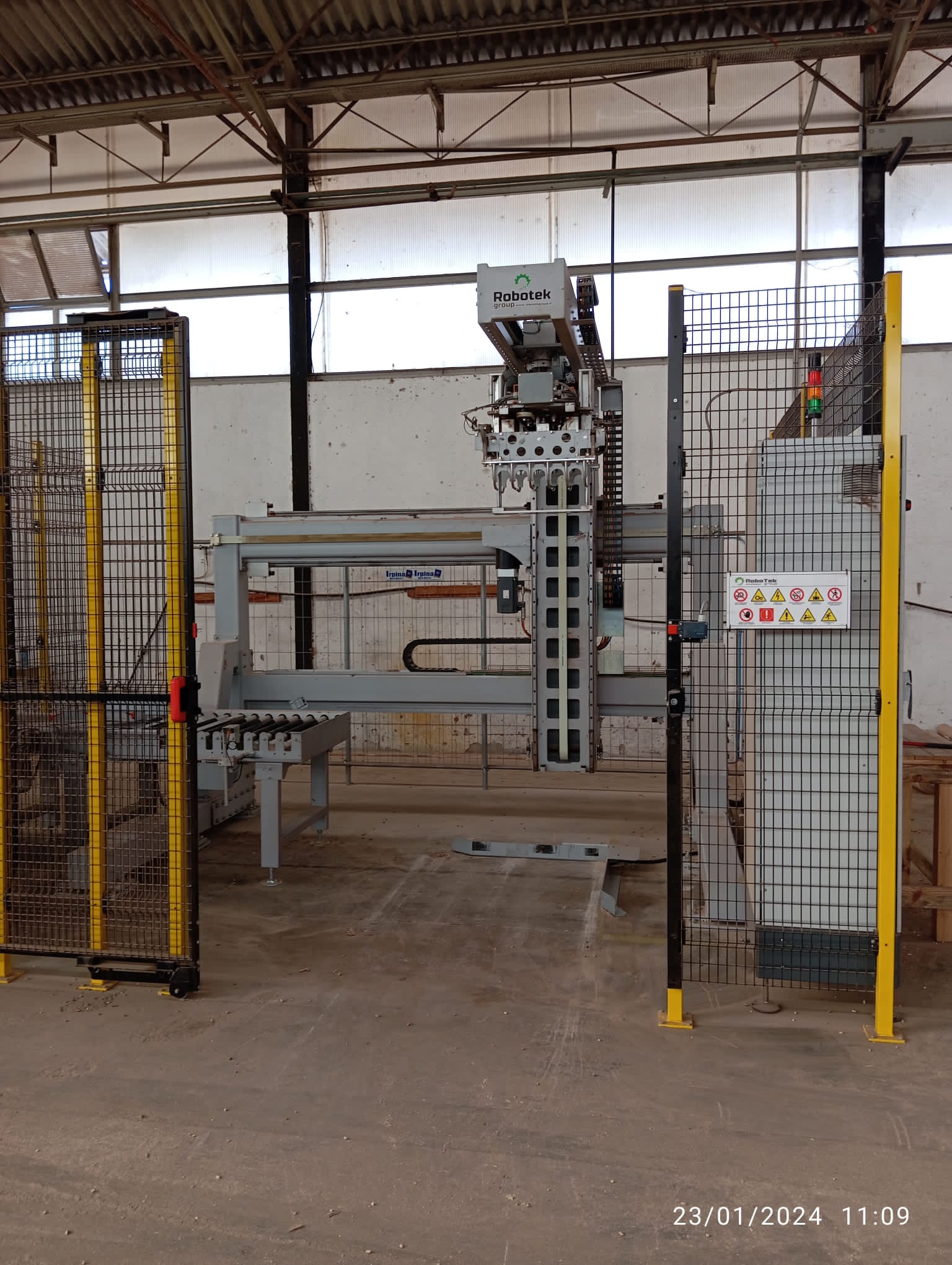 Impianto pellet+robot palletizzatore+insach. autom. in vendita - foto 6