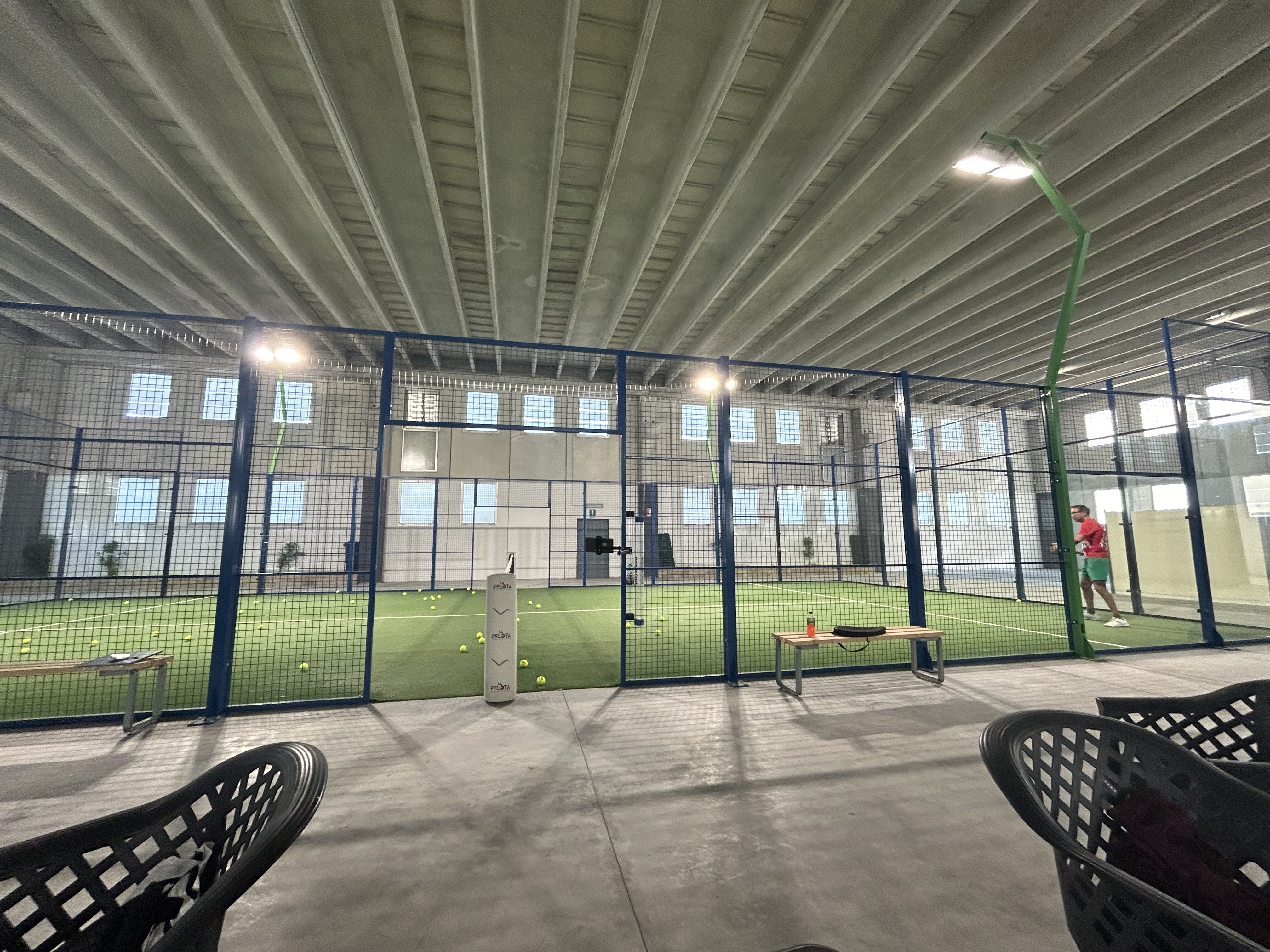 Quota 50% brevetto per padel in vendita - foto 1