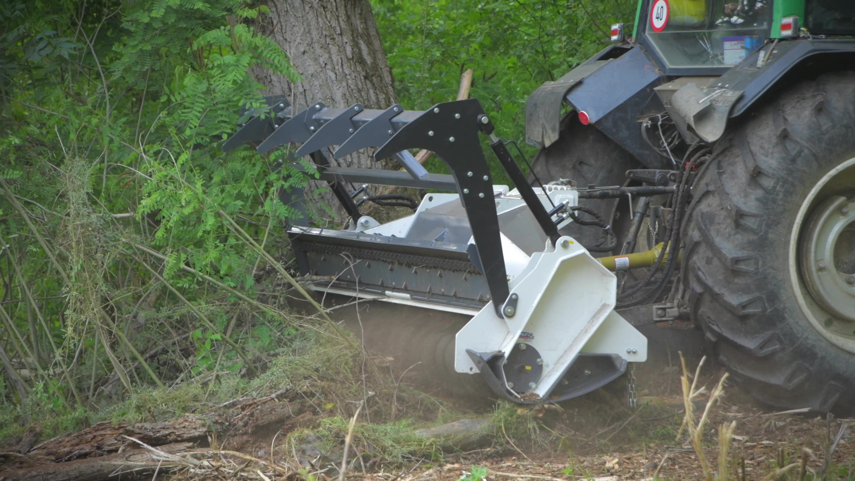 Aardenburg Delta XL 2250 Grizzly Trincia Forestale in vendita - foto 7