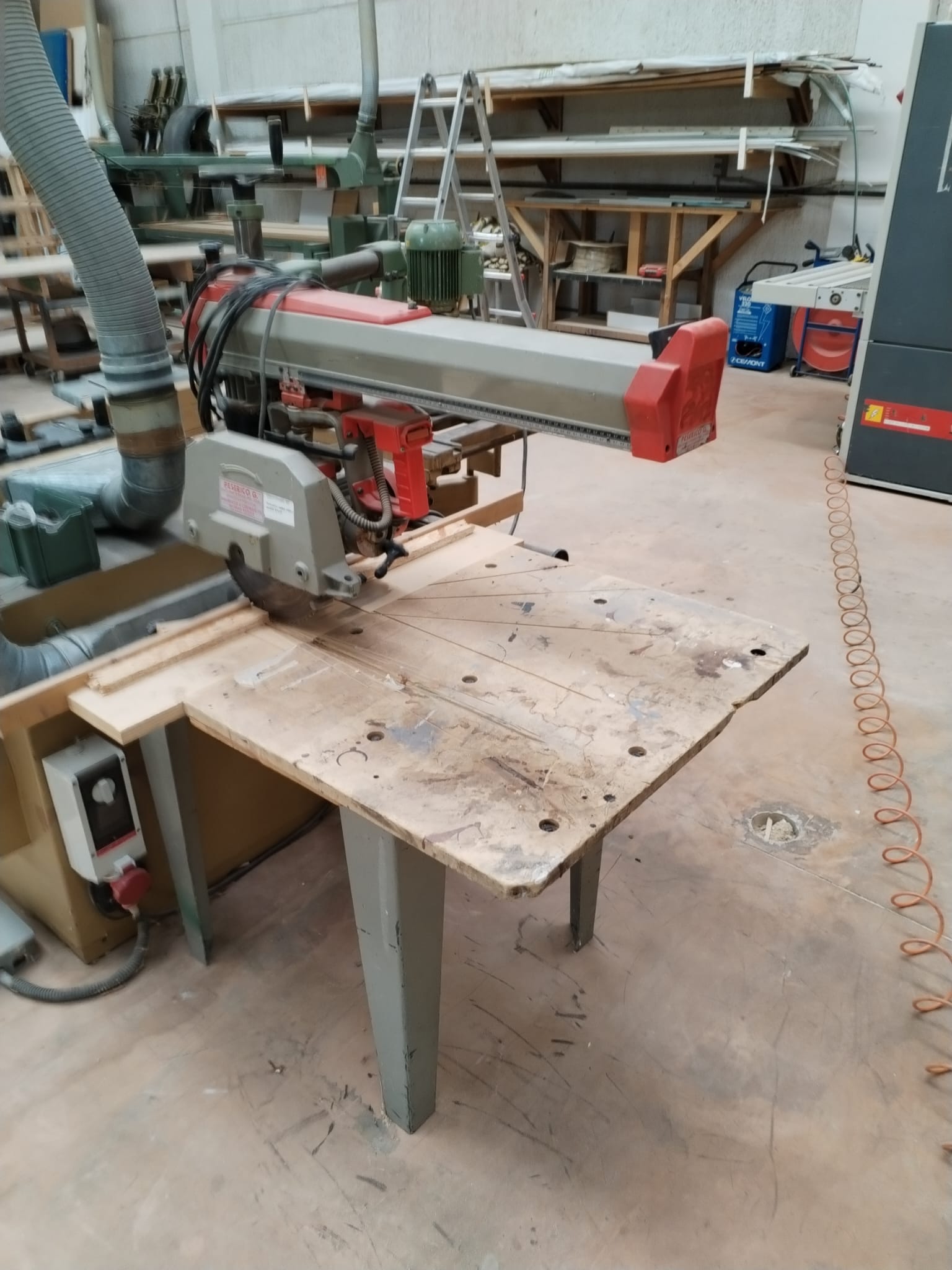 Sega radiale in vendita - foto 1