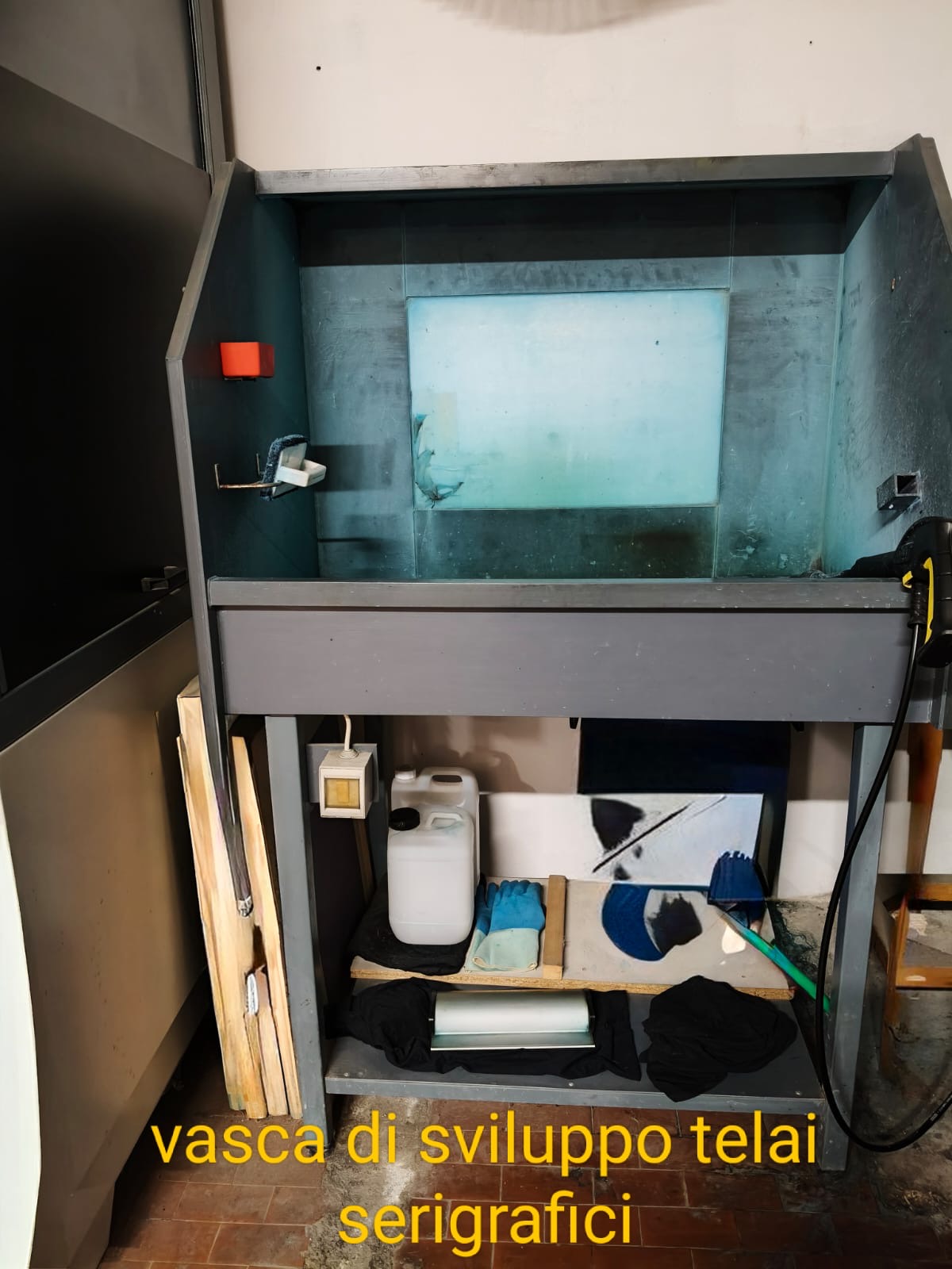 VENDESI IMPIANTO COMPLETO PER SERIGRAFIA E TAMPOGRAFIA in vendita - foto 5