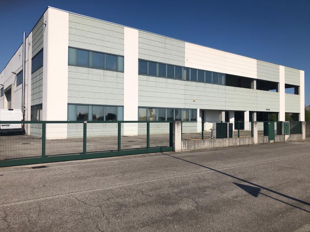 VENDO CAPANNONE INDUSTRIALE in vendita - foto 6