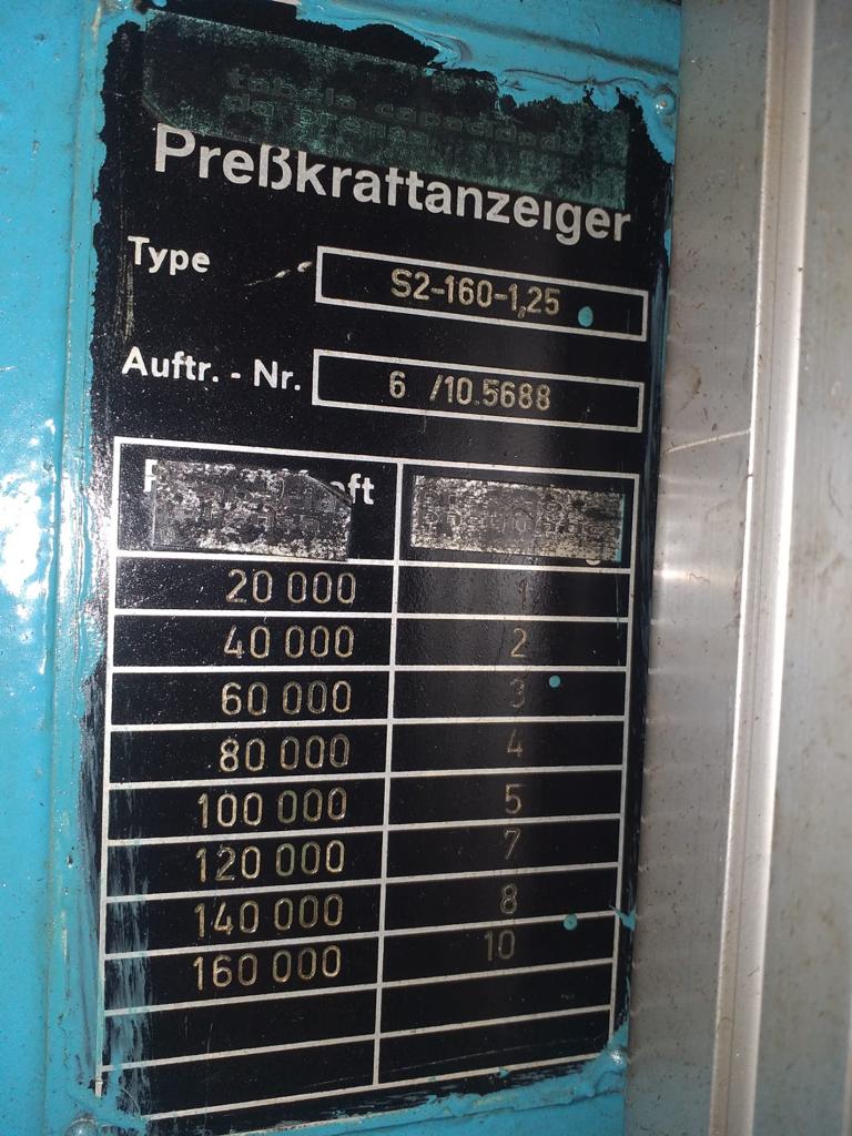 PRESSA A DOPPIO MONTANTE SCHULLER 160 T in vendita - foto 4