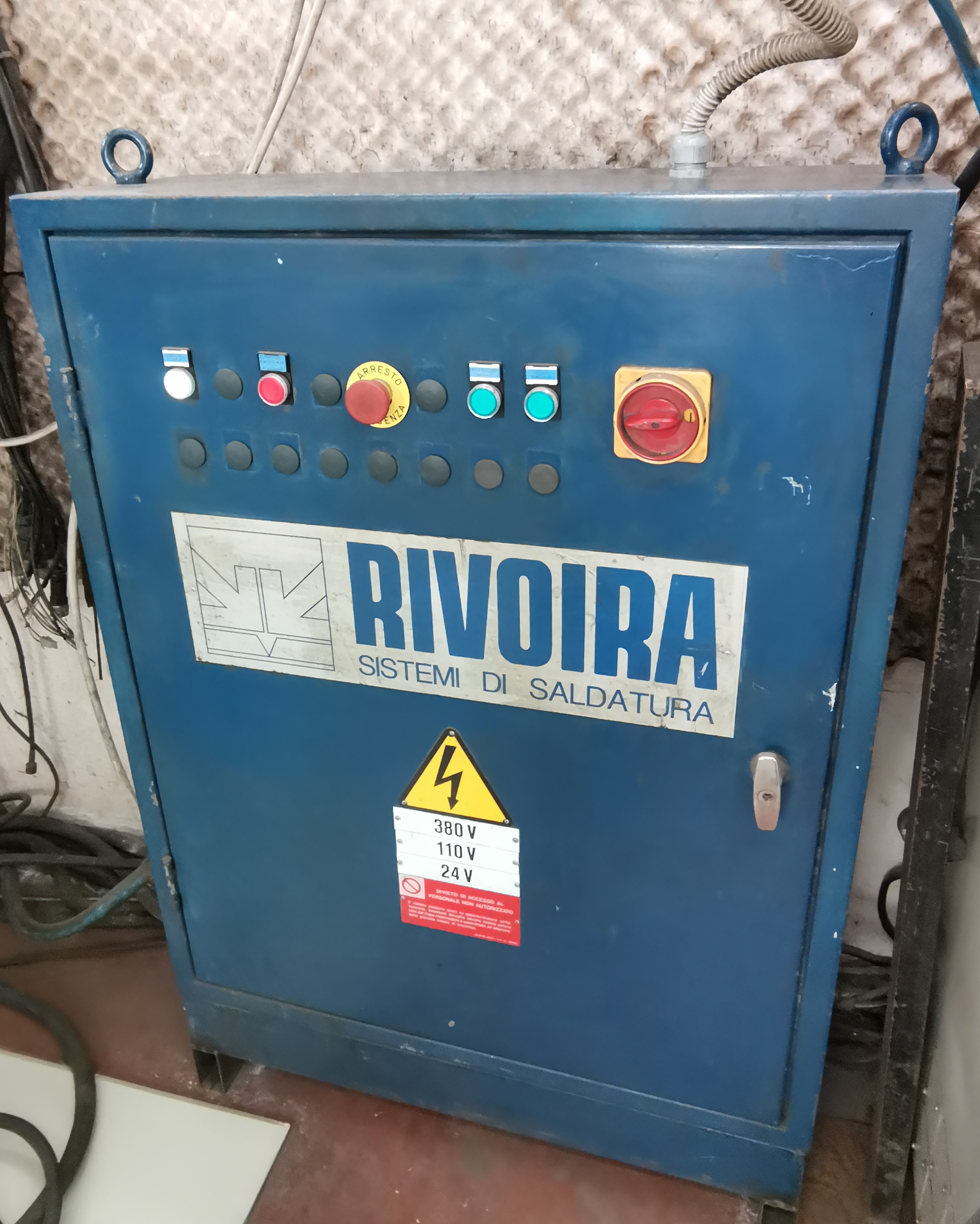 ROBOT DI SALDATURA OTC in vendita - foto 9