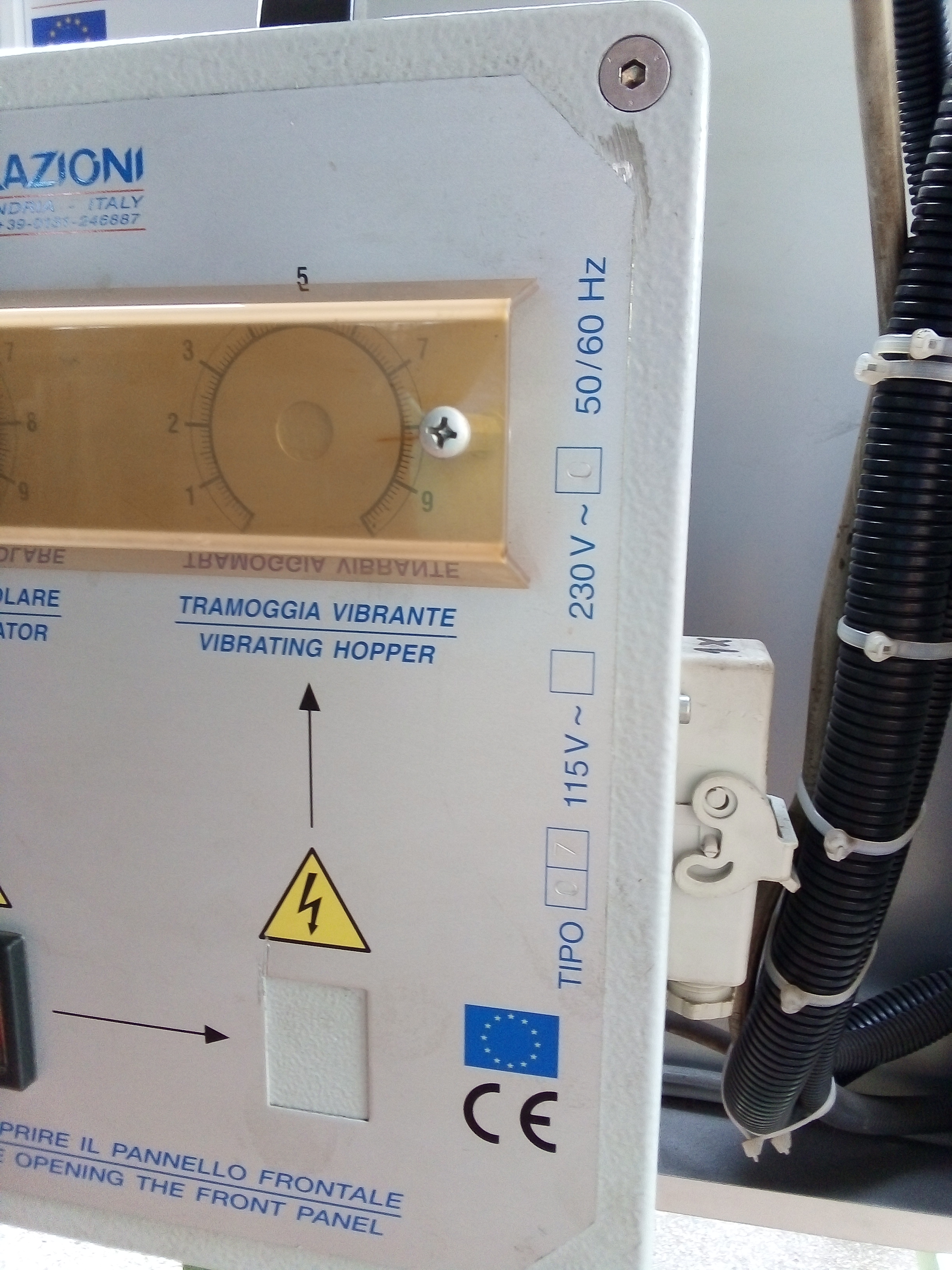 Contapezzi per particolari metallici a sistema vibrante in vendita - foto 7