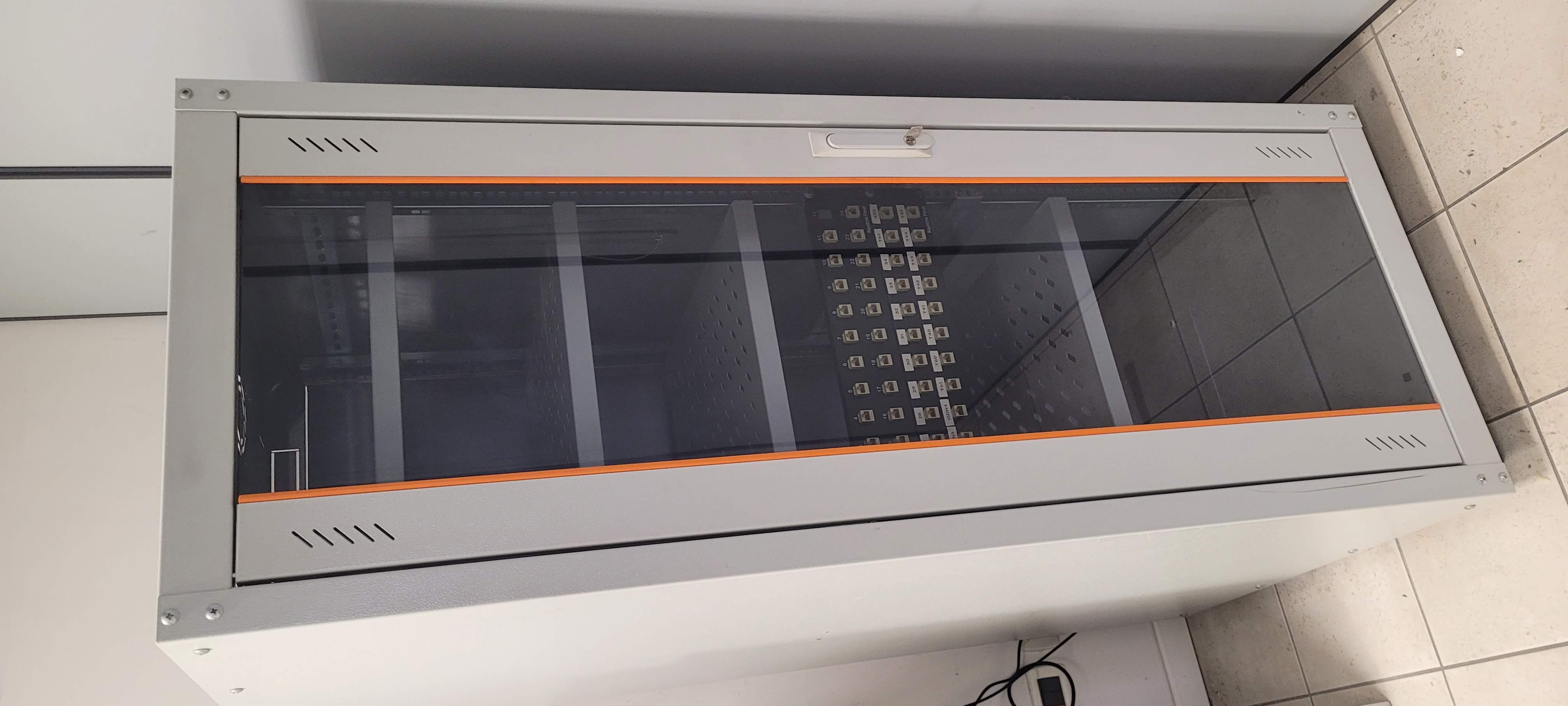 Armadio rack 19" 160x60x80 in vendita - foto 1