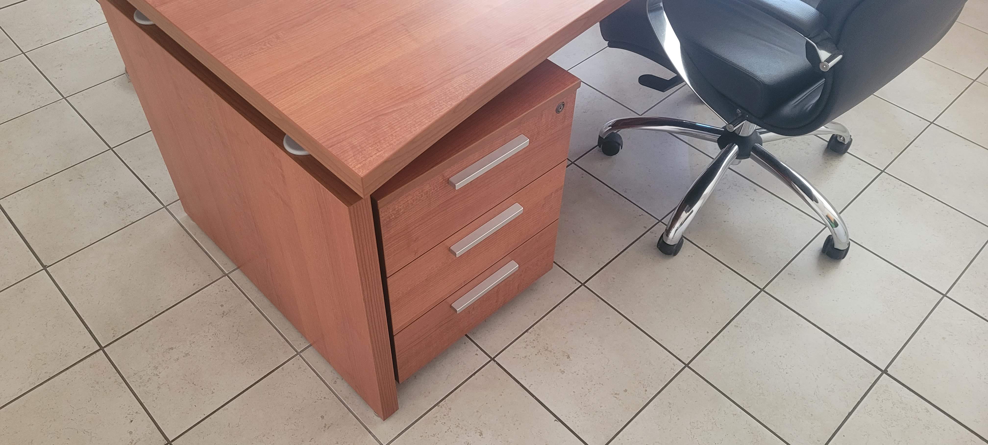 Ufficio direzionale completo in vendita - foto 3