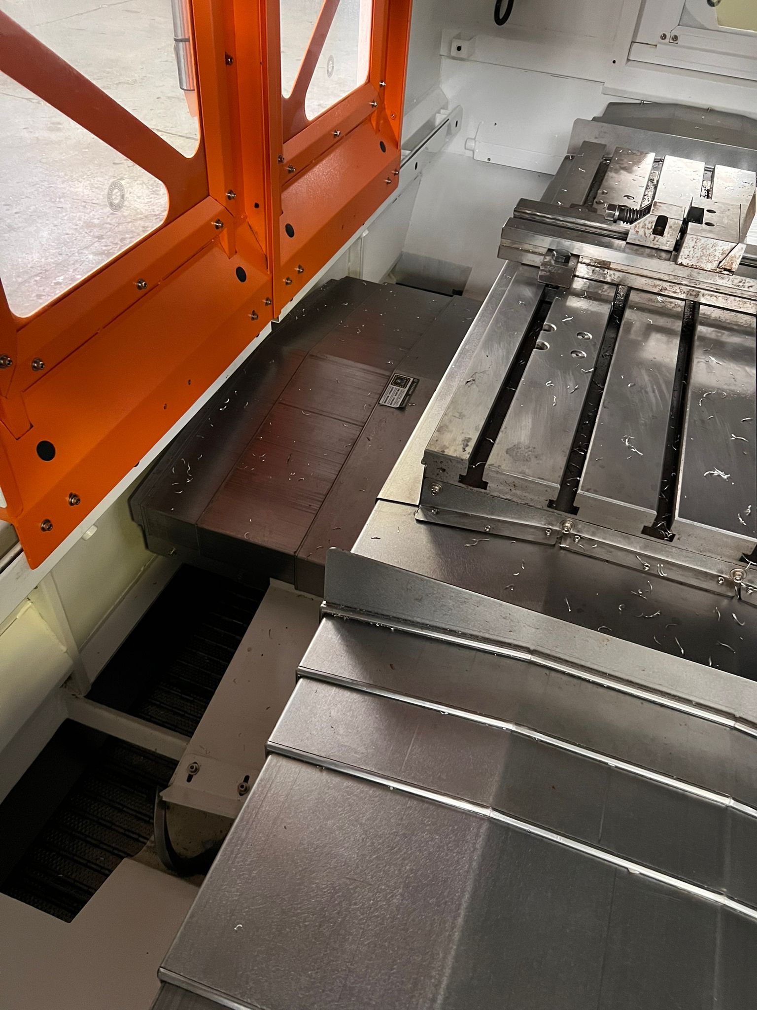 CENTRO DI LAVORO VICTOR MOD. P106 in vendita - foto 5