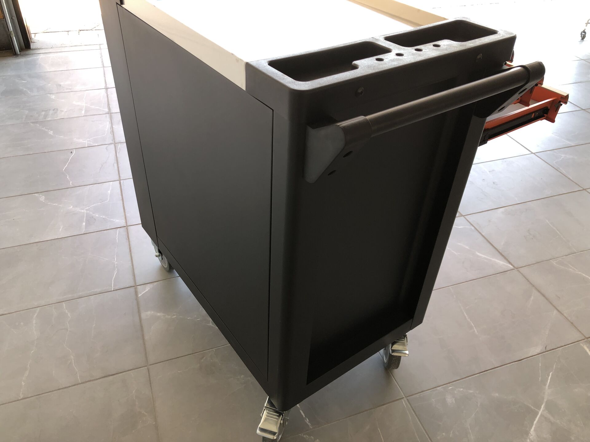 NUOVO CARRELLO PORTA UTENSILI COMPLETO HUTTENBERG in vendita - foto 12