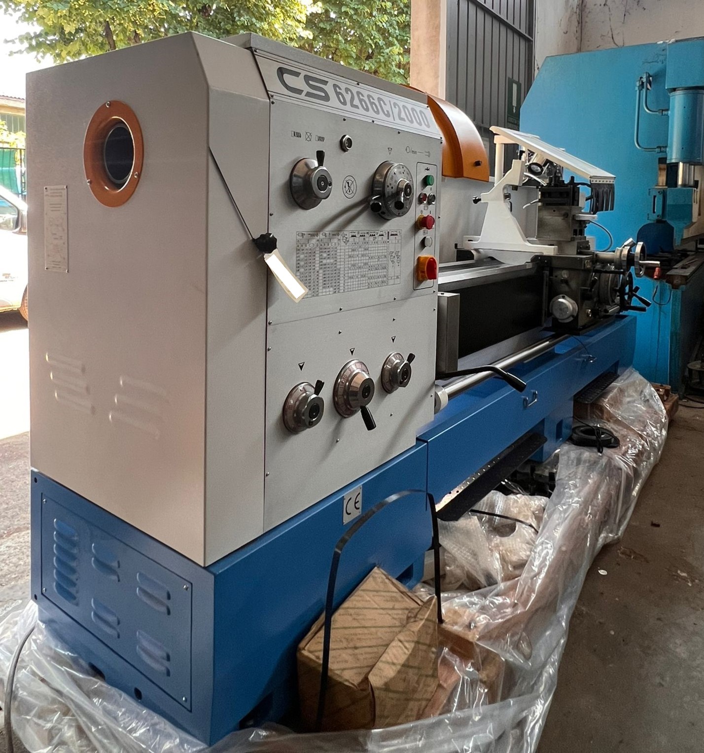  NUOVO TORNIO PARALLELO CS6266C/2000 in vendita - foto 2