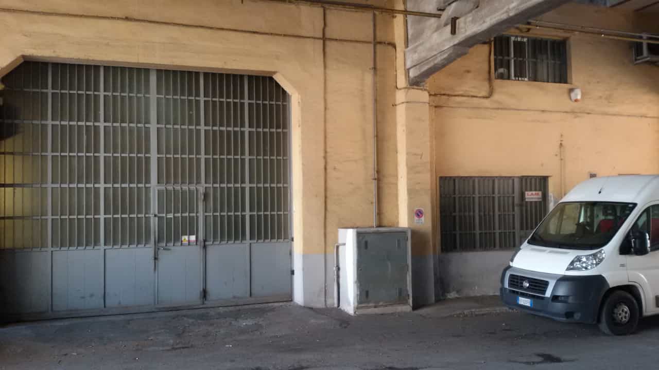 Capannone a Venaria Reale in vendita - foto 3