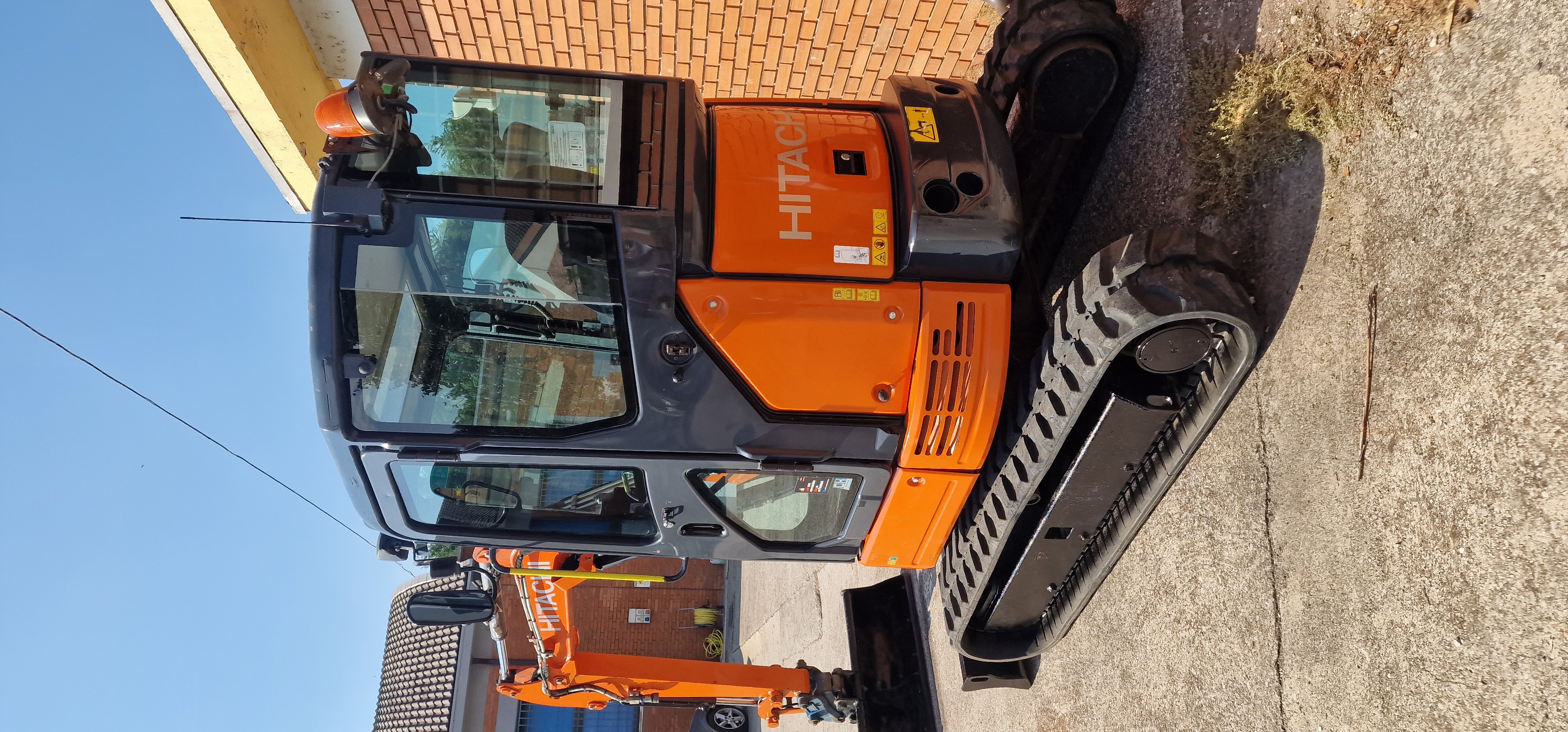 ESCAVATORE HITACHI in vendita - foto 2