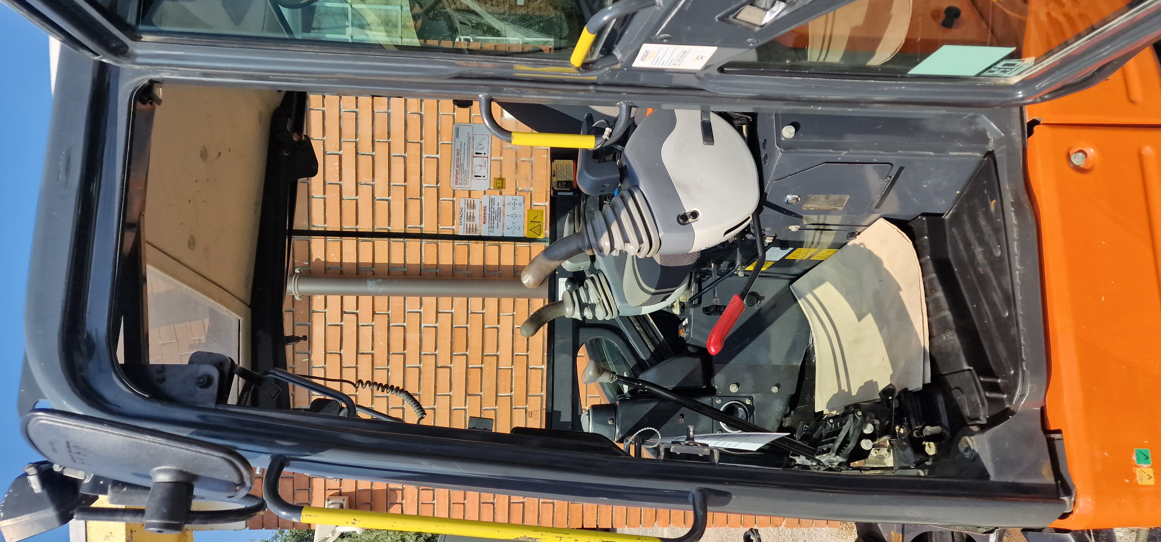 ESCAVATORE HITACHI in vendita - foto 6