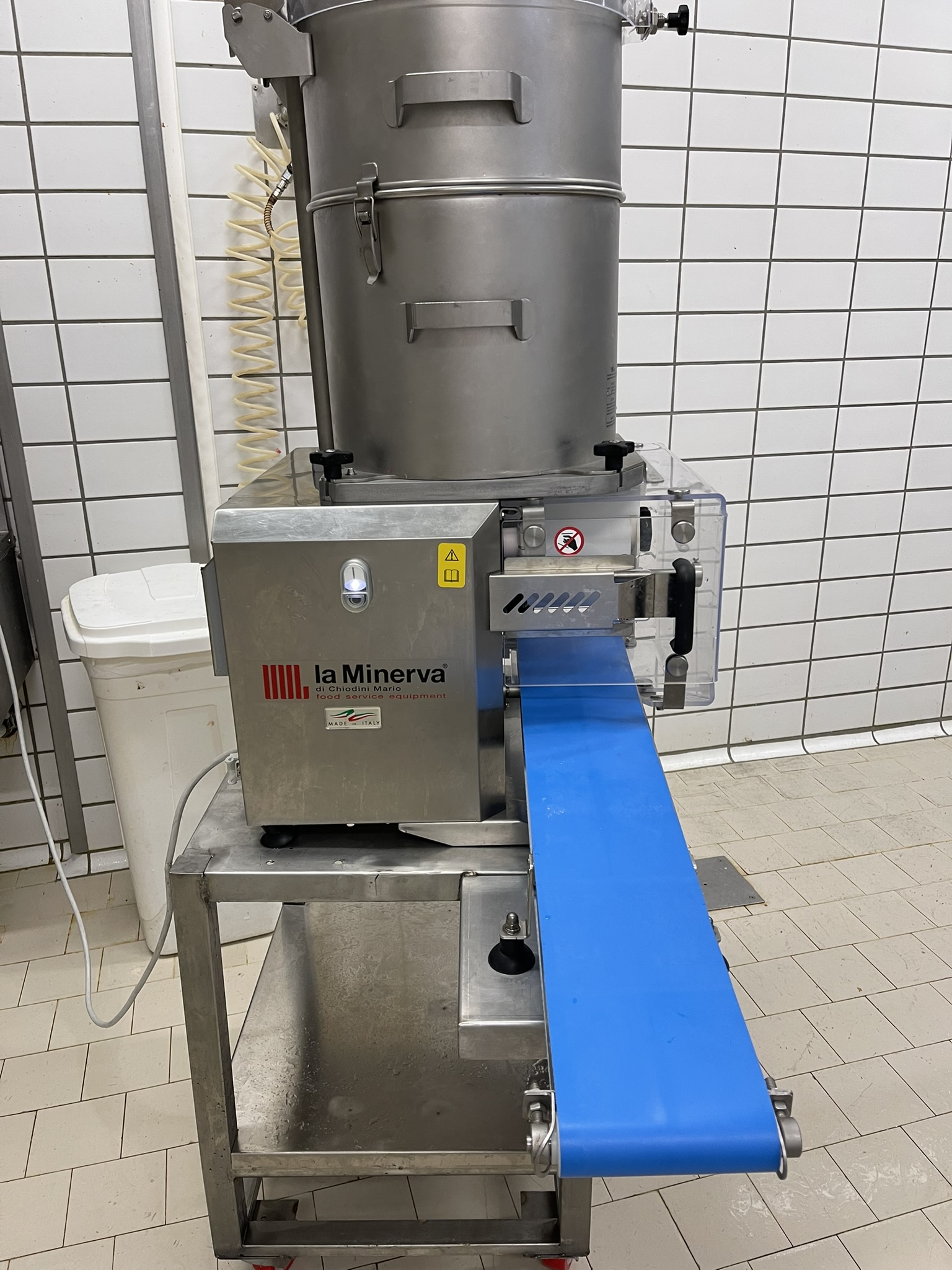 FORMATRICE AUTOMATICA PER HAMBURGER LA MINERVA  in vendita - foto 1