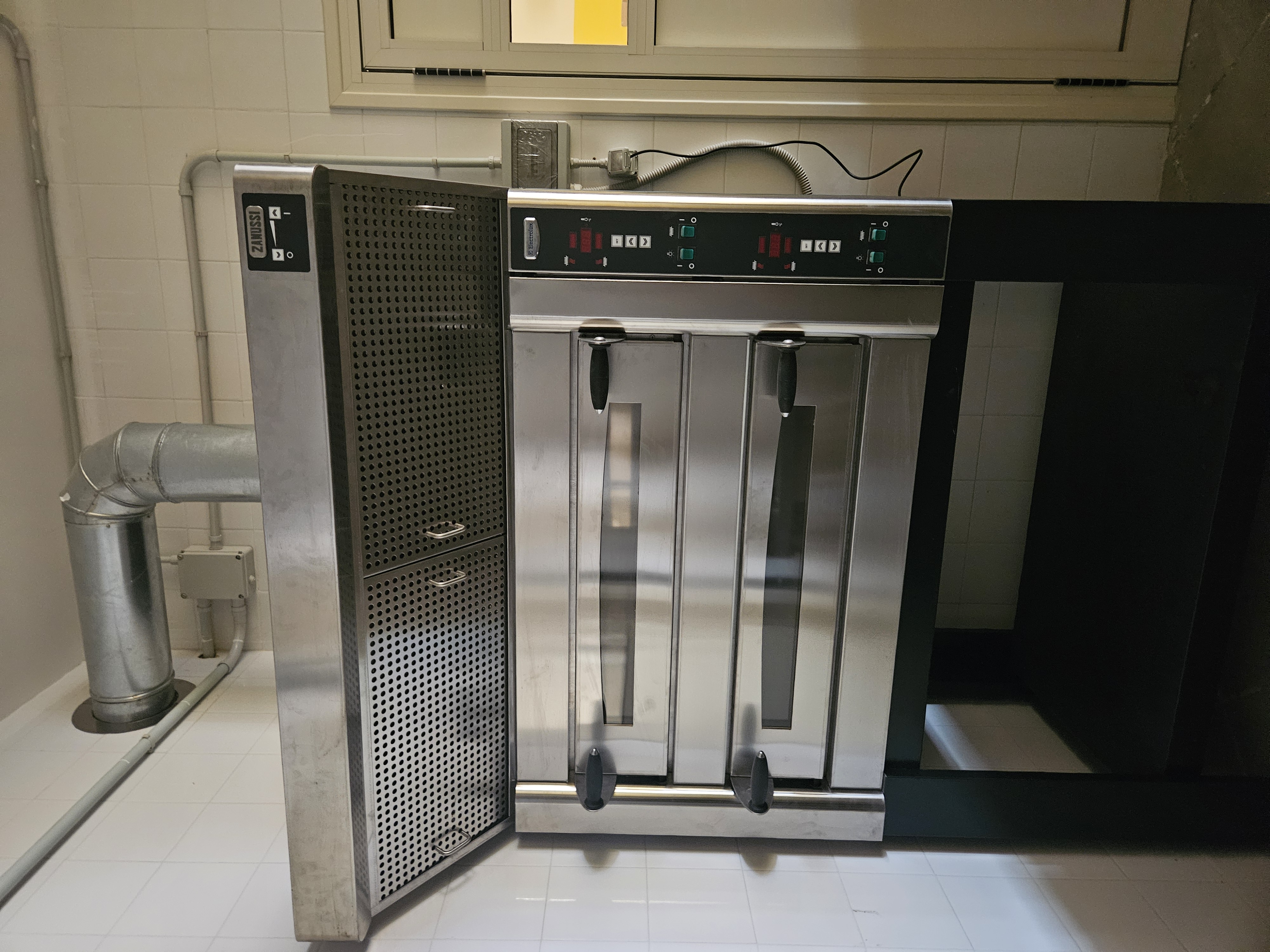 AFFITTASI LOCALE PER RISTORANTE/PIZZERIA PRONTO ALL'USO in vendita - foto 7