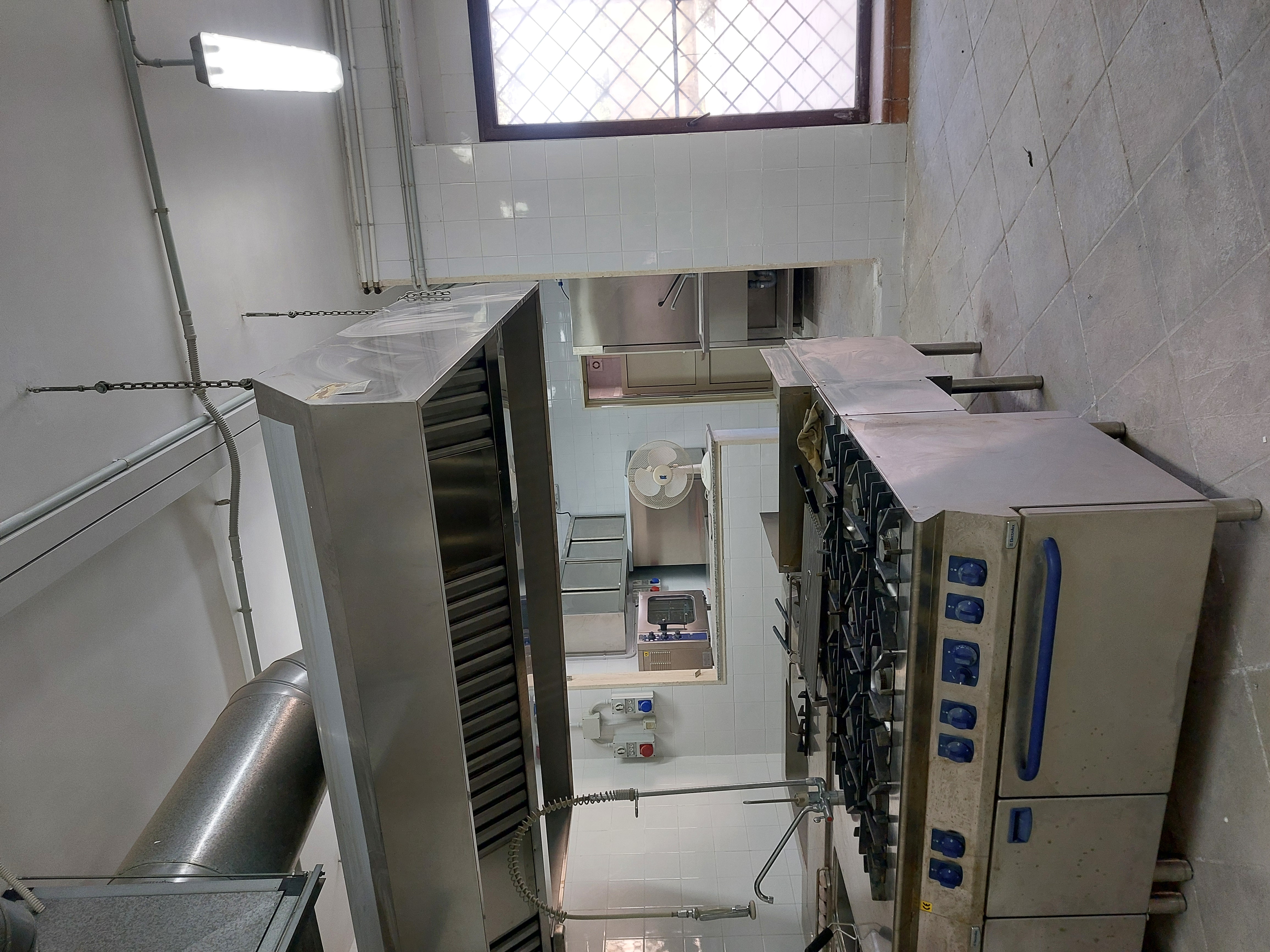 AFFITTASI LOCALE PER RISTORANTE/PIZZERIA PRONTO ALL'USO in vendita - foto 6