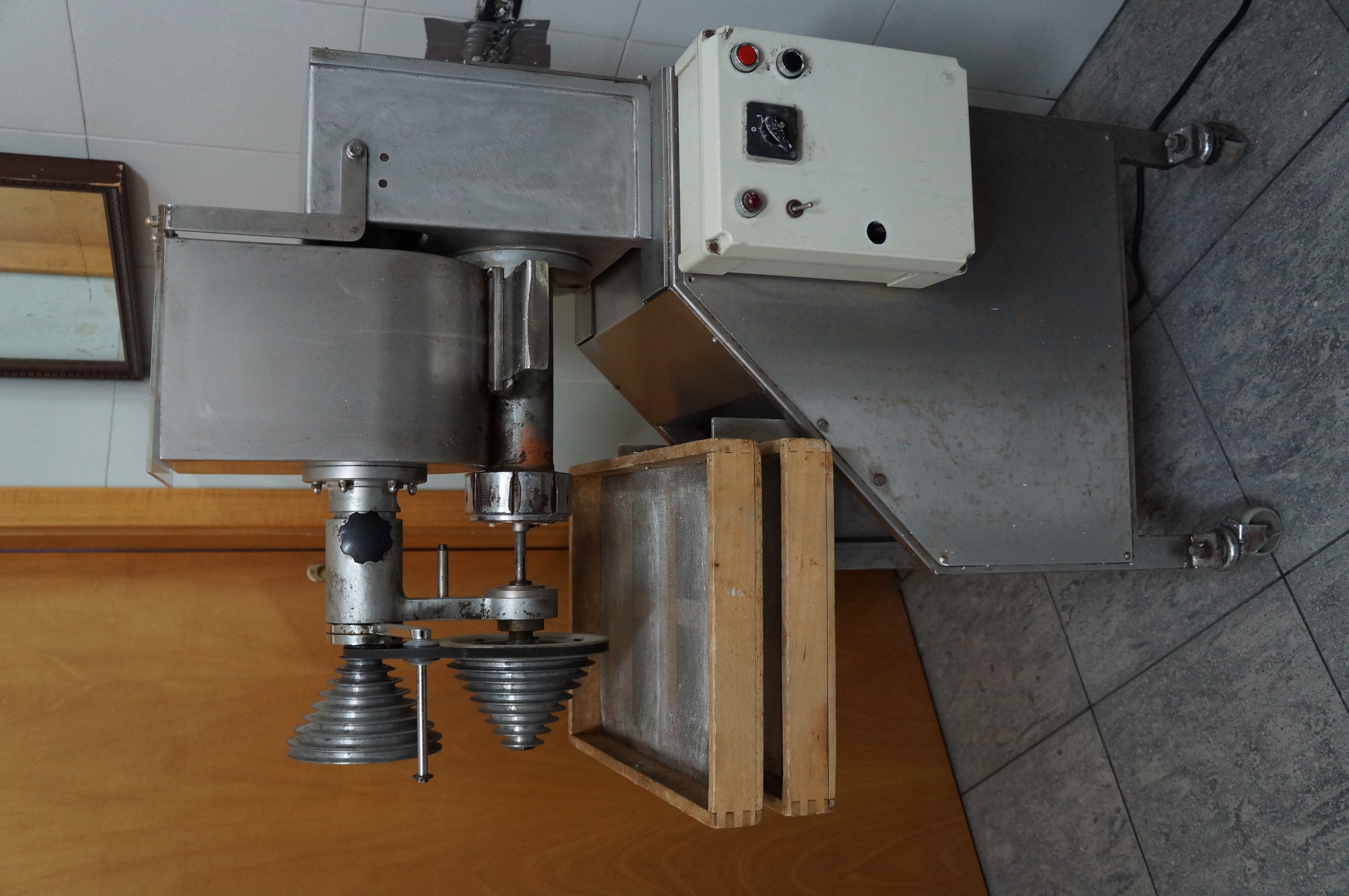 Laboratorio completo per produzione di pasta fresca  in vendita - foto 2
