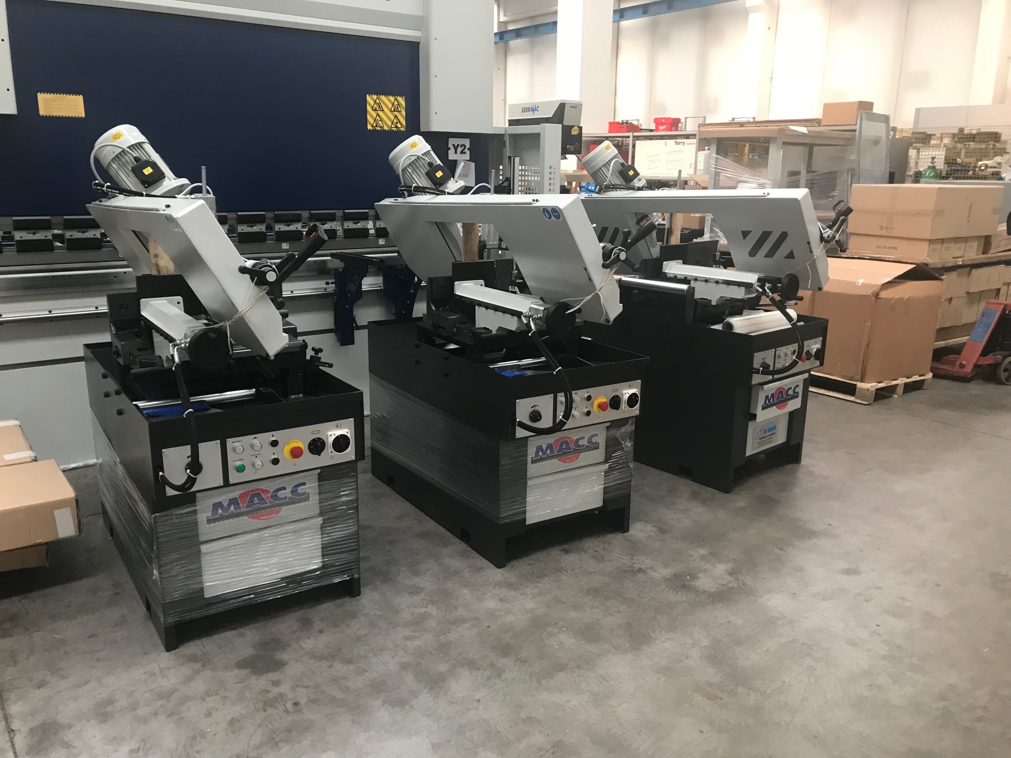 Segatrice semiautomatica MACC 411 MS in vendita - foto 4