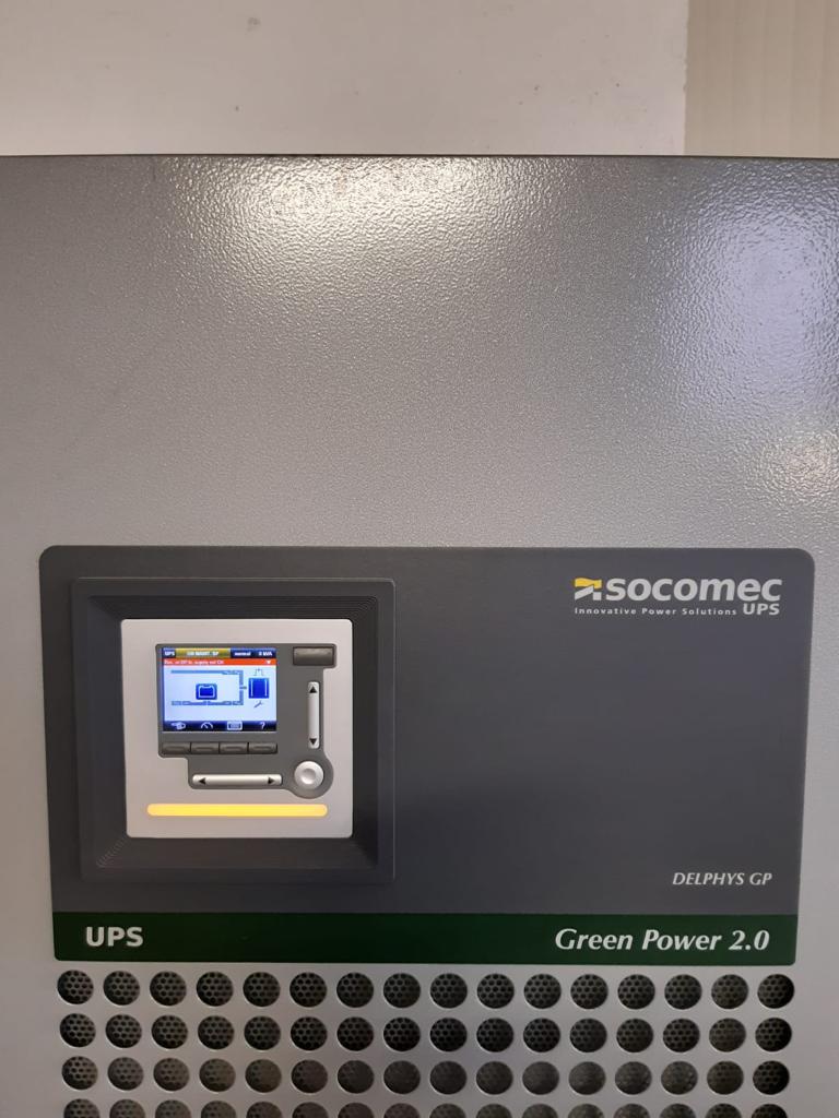 Gruppo di continuità trifase Socomec 200kVA con bypass in vendita - foto 3