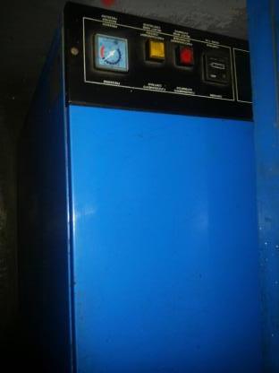VENDO COMPRESSORE A VITE CECCATO   in vendita - foto 3