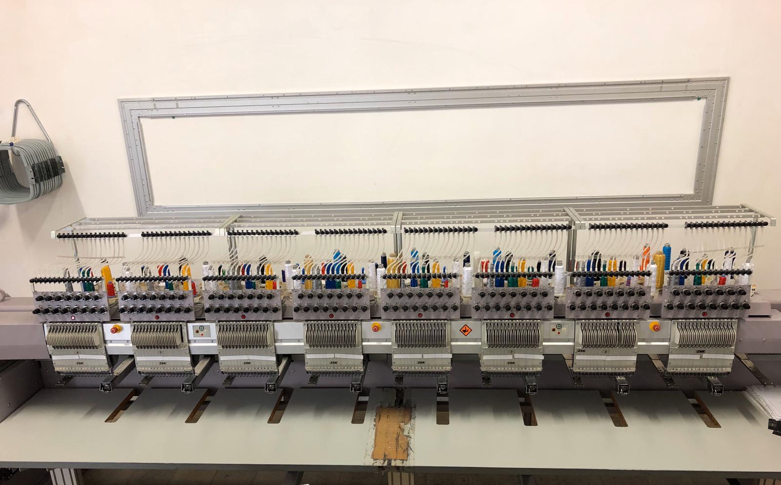 OTTIMA MACCHINA RICAMO 8 TESTE in vendita - foto 4