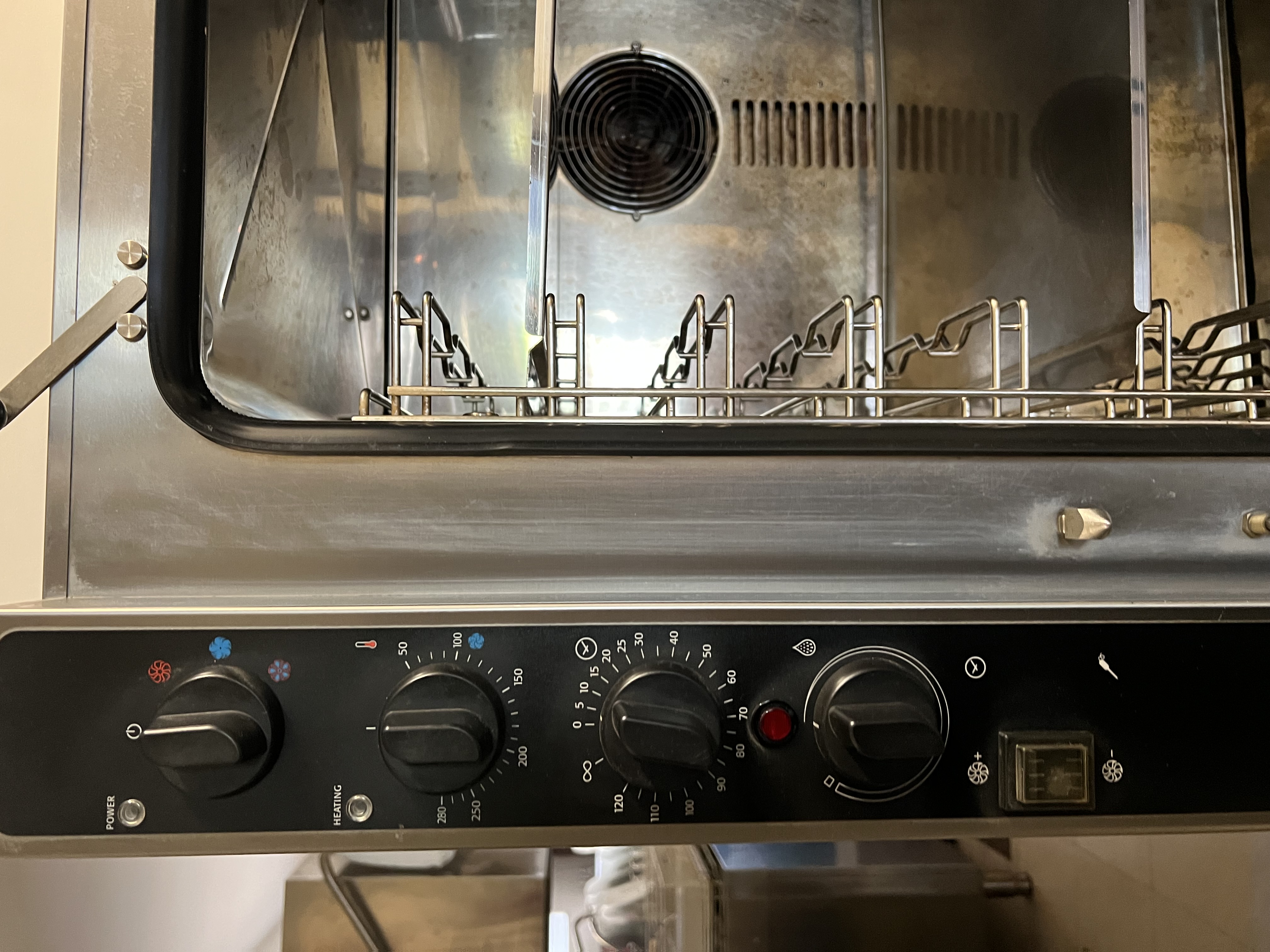 Forno a convenzione ventilato 10 teglie  in vendita - foto 4