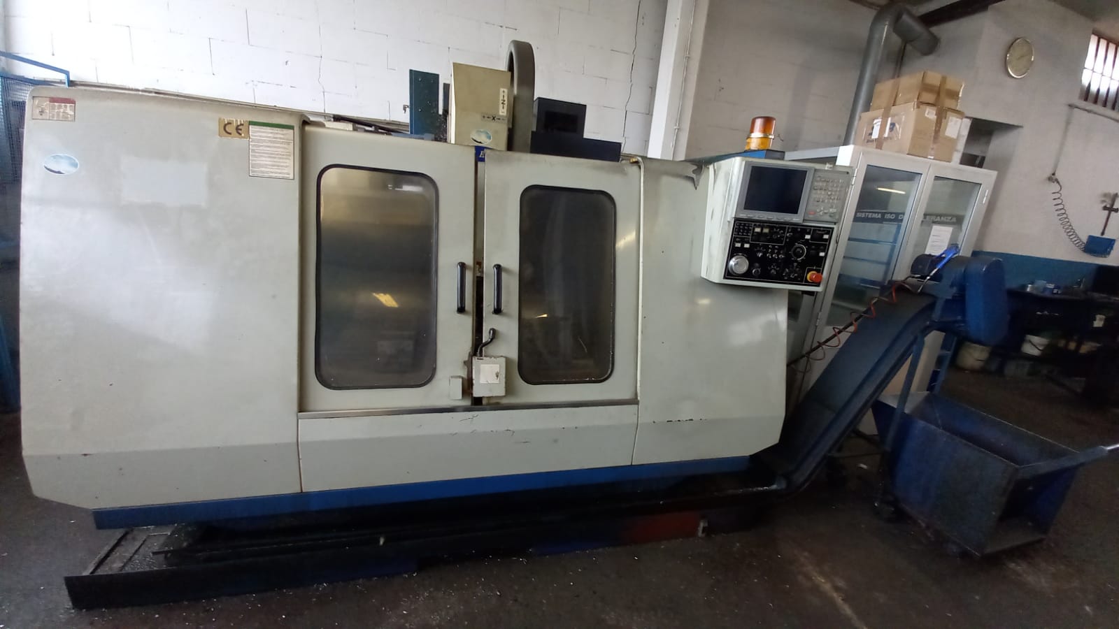 CENTRO CNC SHE HONG VMC-1020 in vendita - foto 1