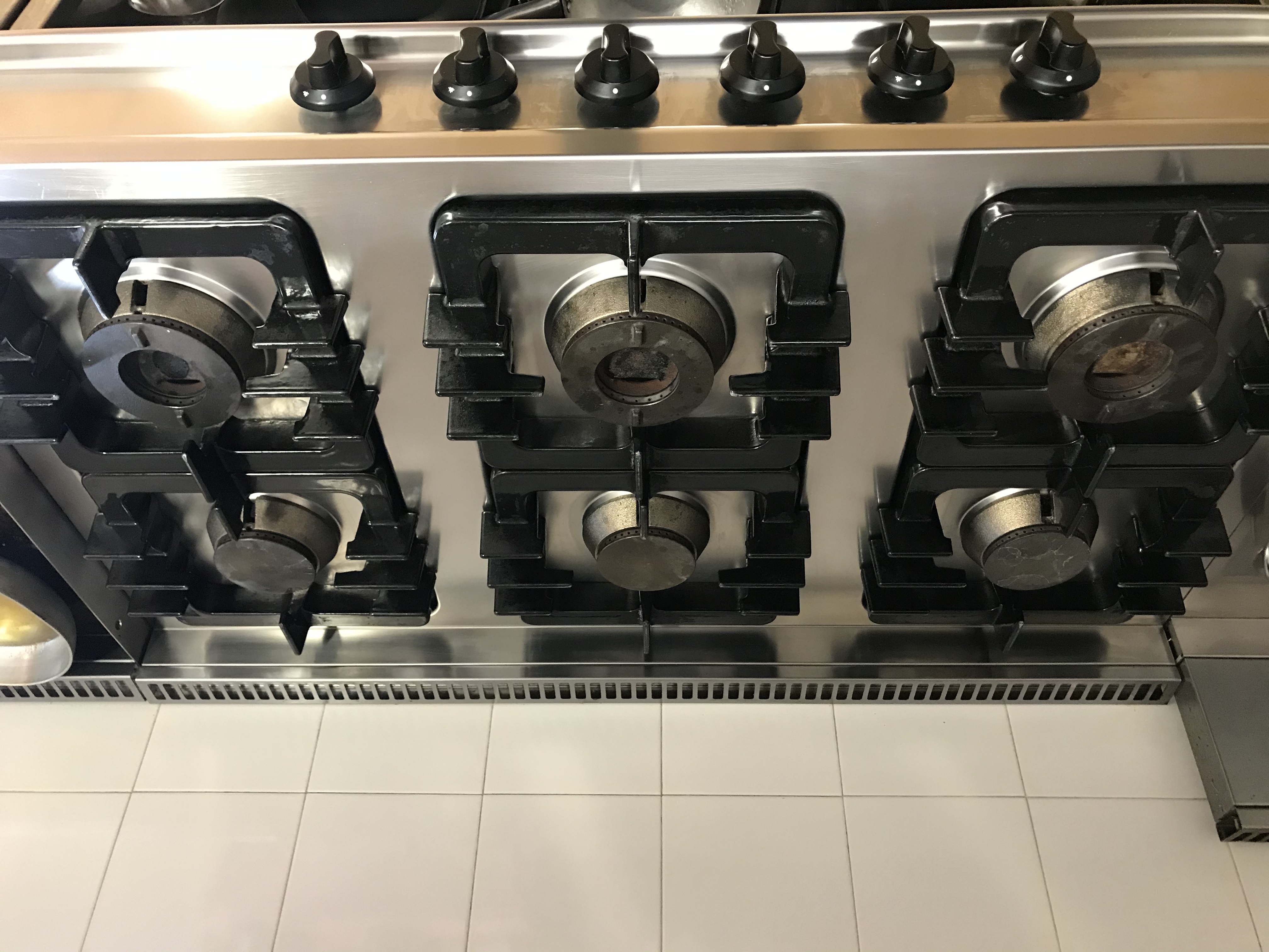 Vendo cucina a gas professionale  in vendita - foto 3