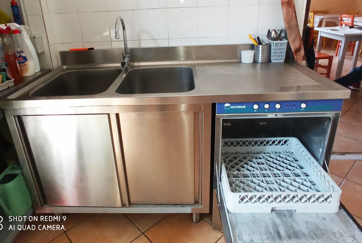 Vendo lavastoviglie professionale  in vendita - foto 2