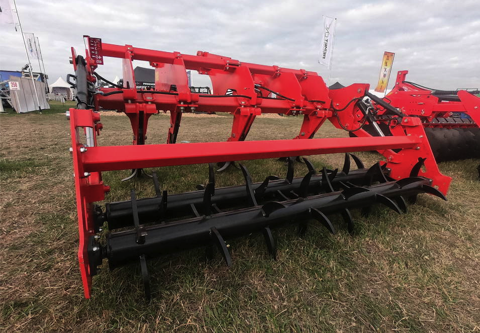 Aratro a scalpello Ozdoken CGM-5 2,4m in vendita - foto 2