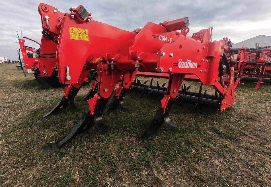 Aratro a scalpello Ozdoken CGM-5 2,4m in vendita - foto 5