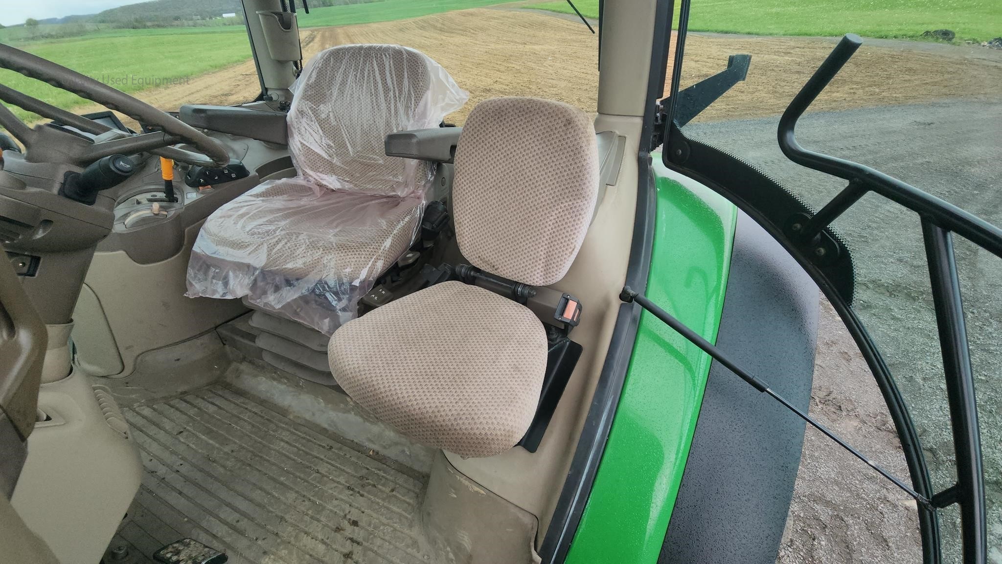 Trattore John Deere 6115R in vendita - foto 4