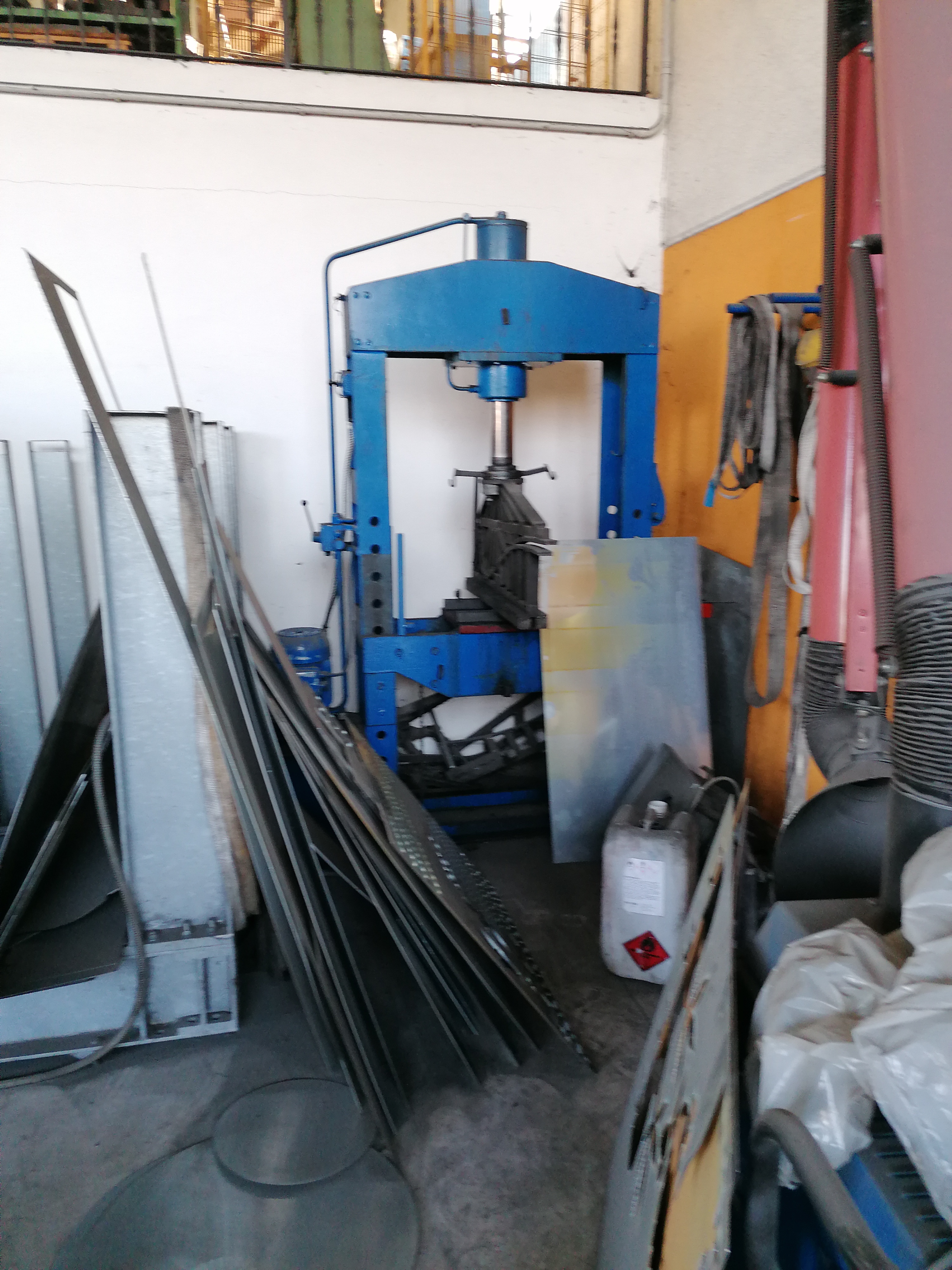Attrezzatura meccanica in vendita