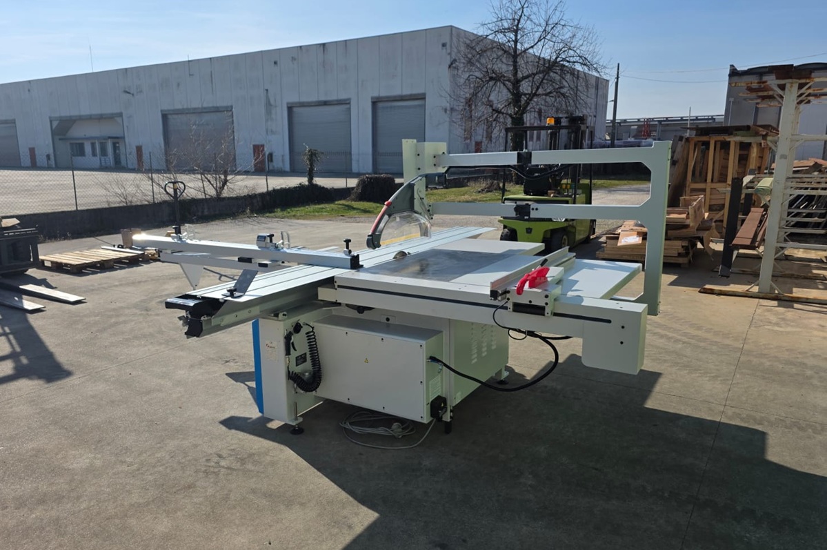 Sega circolare a 3 assi CNC "MASTERWOOD" mod. ST320 in vendita - foto 9