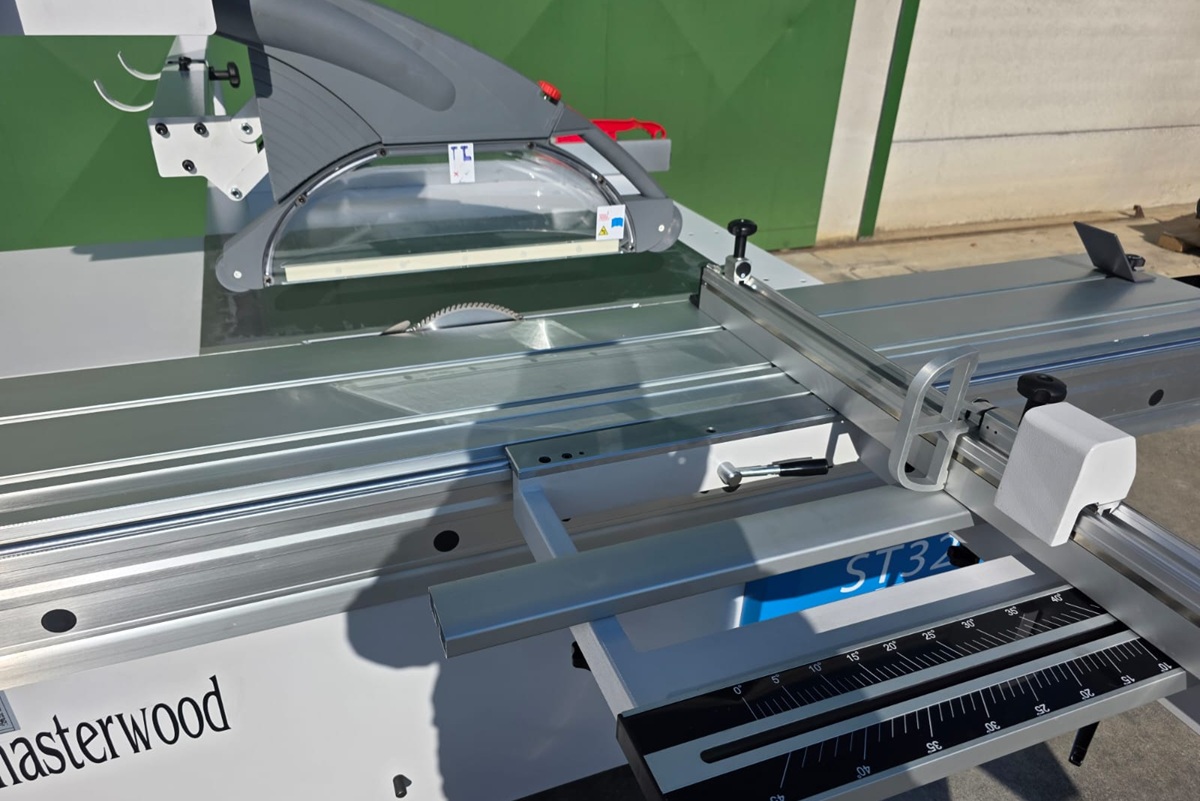 Sega circolare a 3 assi CNC "MASTERWOOD" mod. ST320 in vendita - foto 5