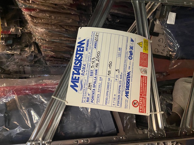 Impianto per gestione magazzino abbigliamento in vendita - foto 4